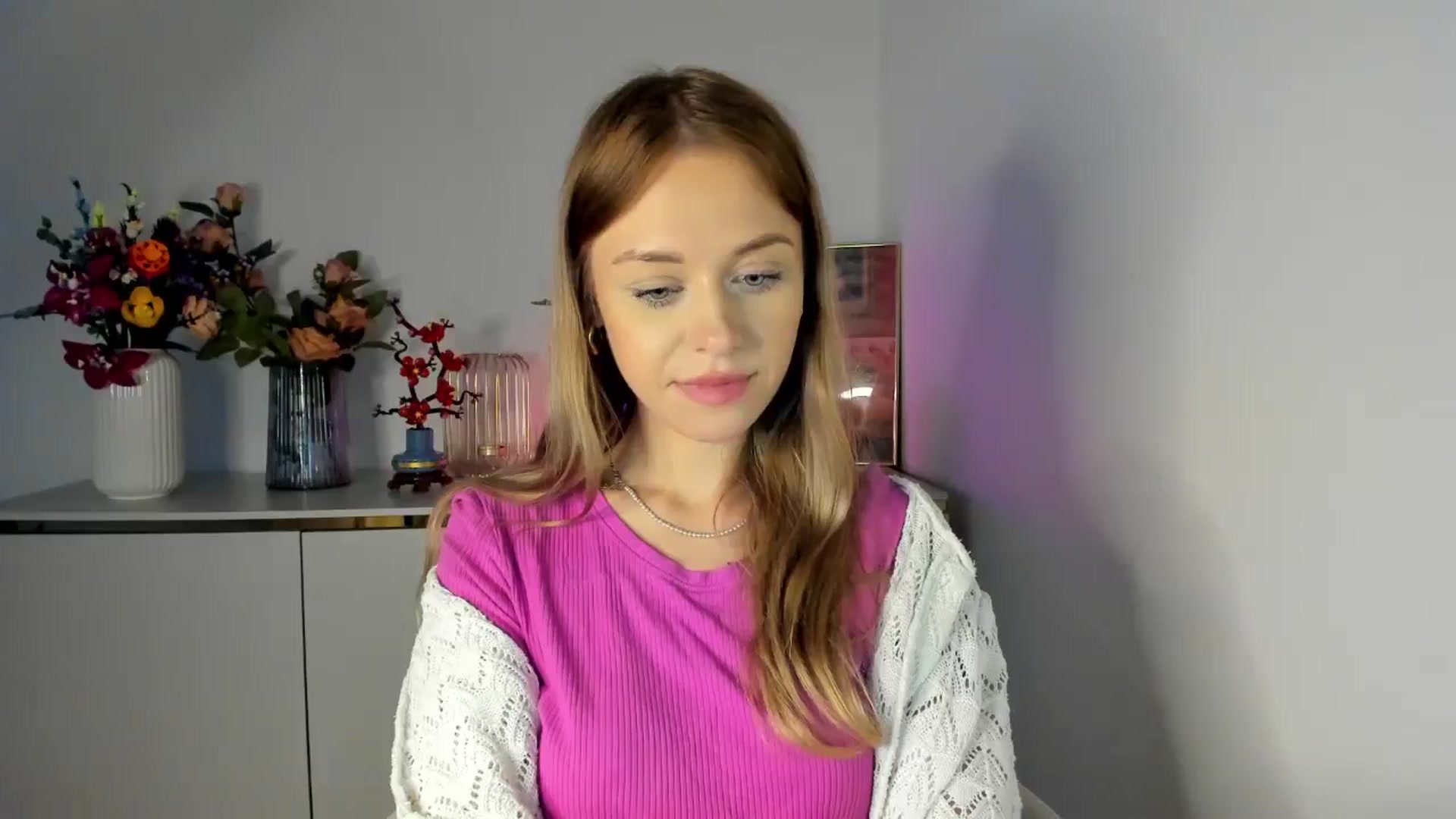 Gallery image thumbnail from YoursCindy's myfreecams stream on, 03/26/2026, 13:01 image 6 of 20