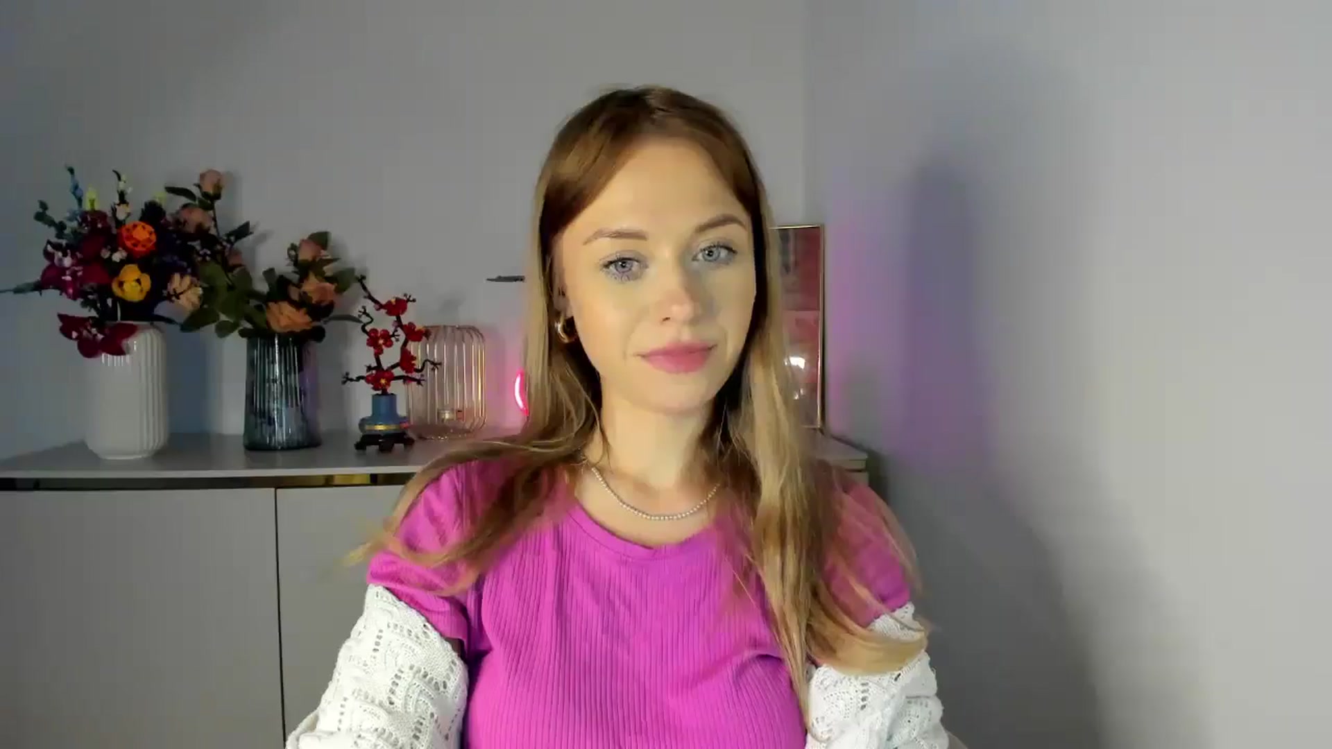 Gallery image thumbnail from YoursCindy's myfreecams stream on, 03/26/2026, 13:01 image 19 of 20