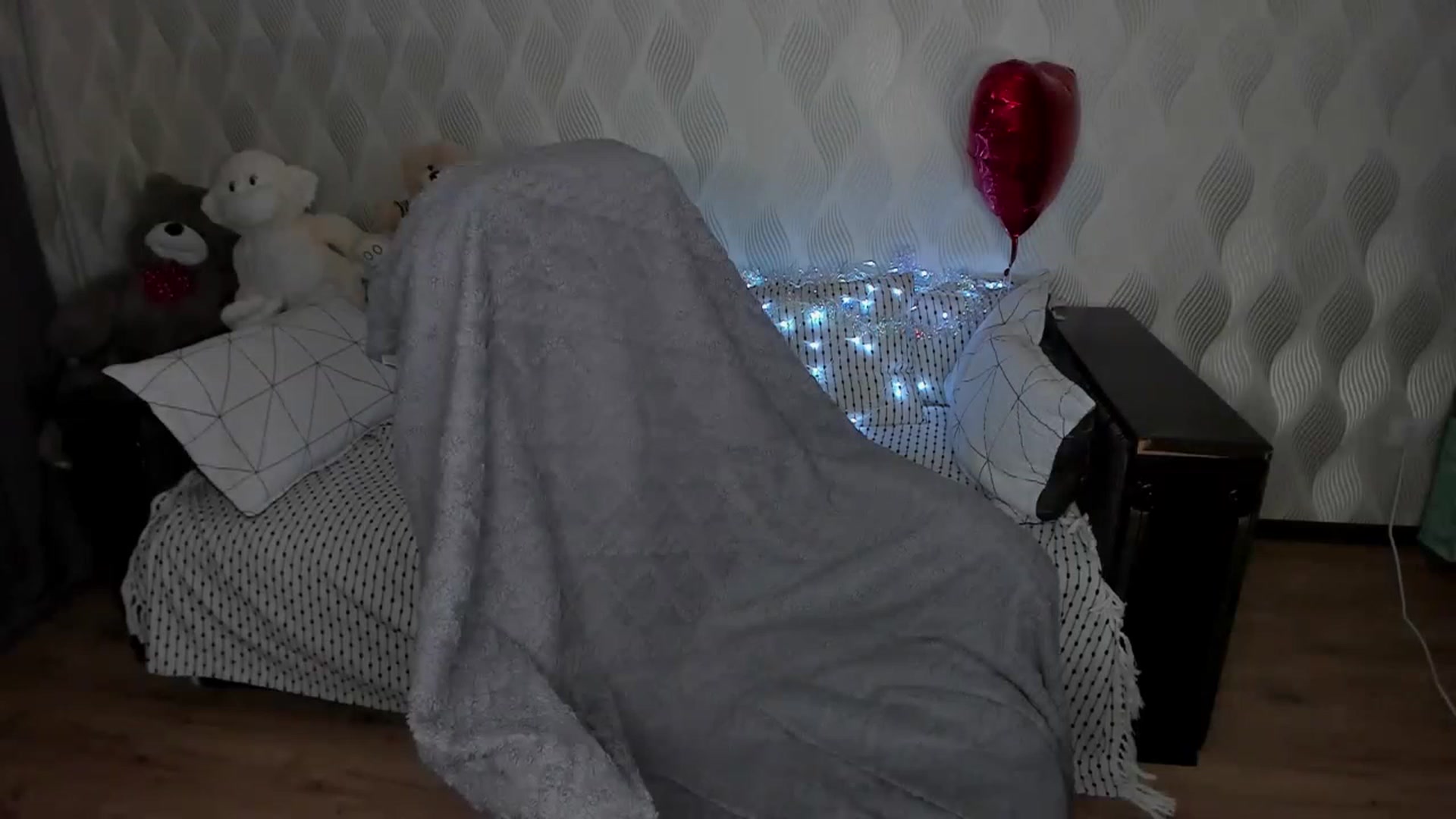 Gallery image thumbnail from YoursJulia's myfreecams stream on, 02/17/2023, 16:13 image 19 of 20
