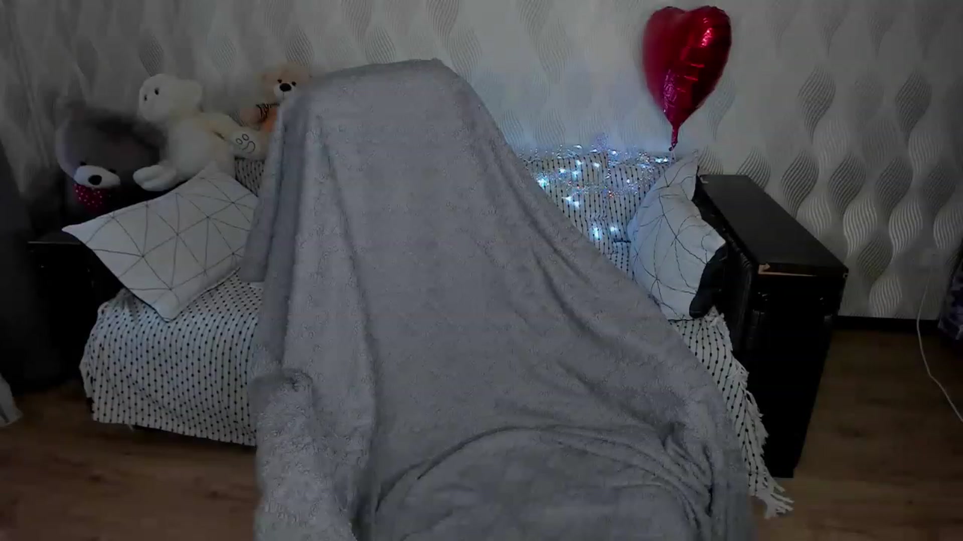 Gallery image thumbnail from YoursJulia's myfreecams stream on, 02/18/2023, 10:52 image 19 of 20