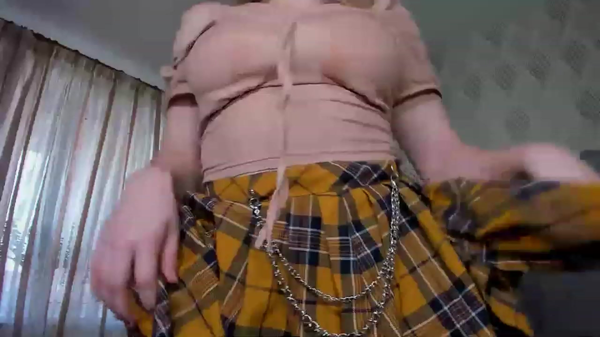 Gallery image thumbnail from YoursJulia's myfreecams stream on, 02/23/2023, 10:49 image 11 of 20