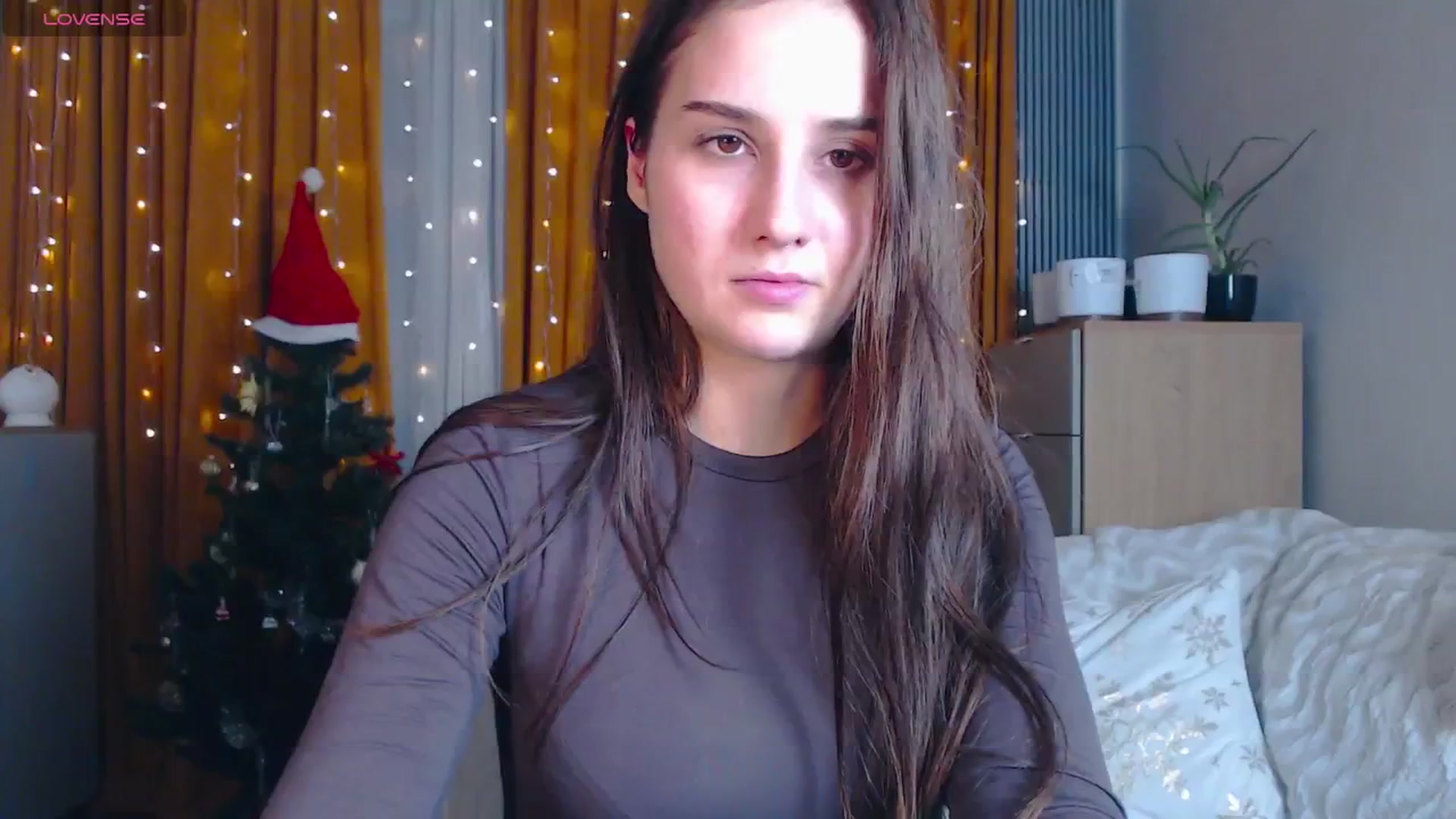 Gallery image thumbnail from YoursSofi's myfreecams stream on, 12/07/2025, 24:06 image 1 of 20