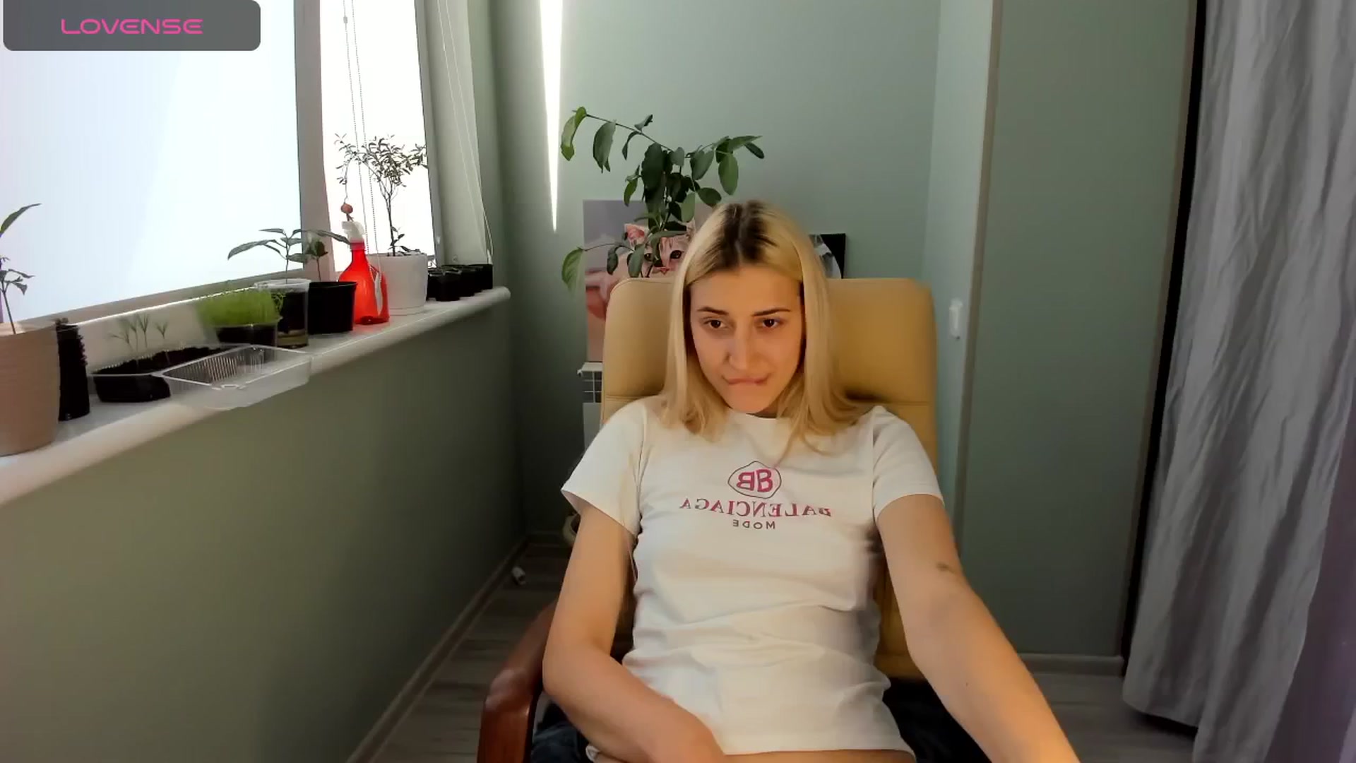 Gallery image thumbnail from Yours_Sonya's myfreecams stream on, 05/31/2024, 14:45 image 15 of 20