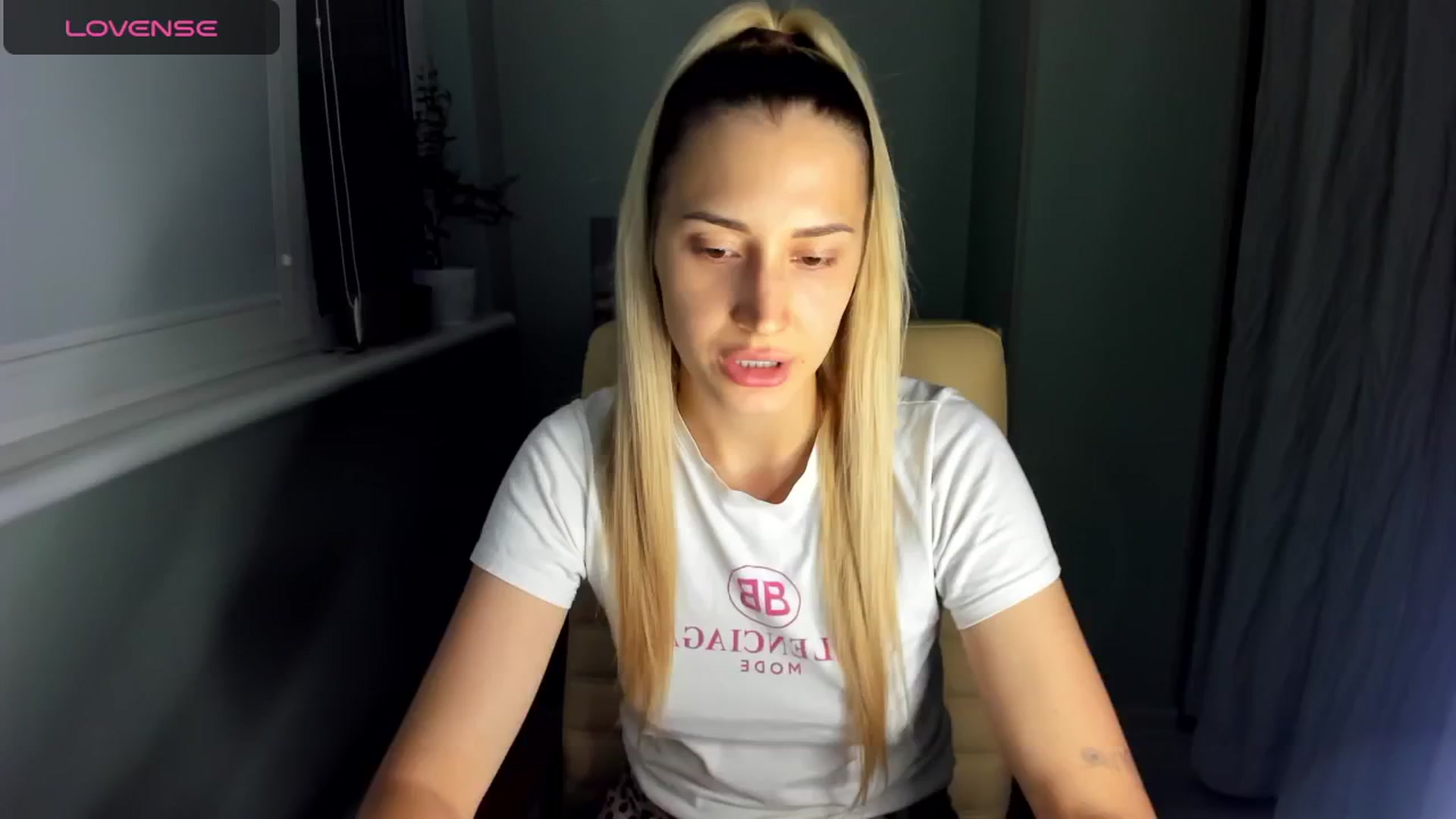 Gallery image thumbnail from Yours_Sonya's myfreecams stream on, 08/05/2024, 17:48 image 7 of 20