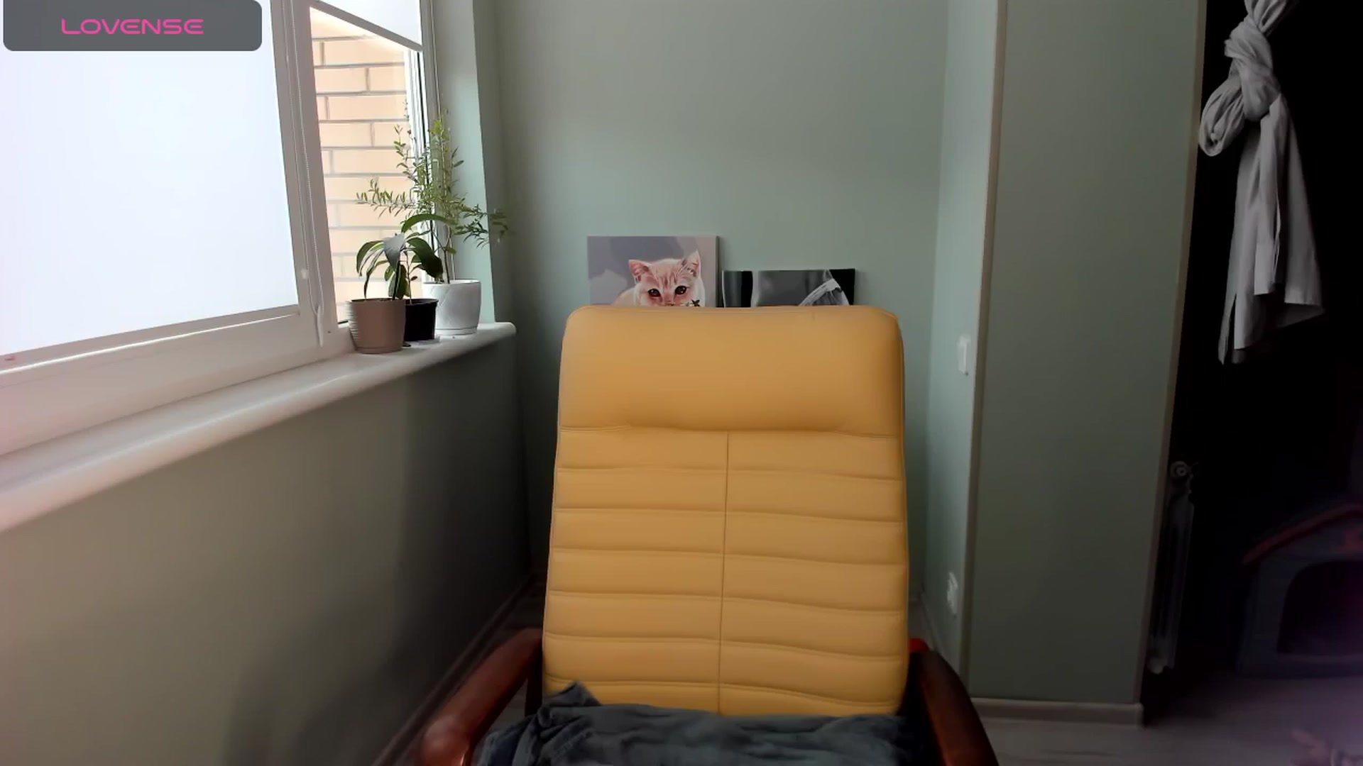 Gallery image thumbnail from Yours_Sonya's myfreecams stream on, 08/23/2024, 11:20 image 7 of 20