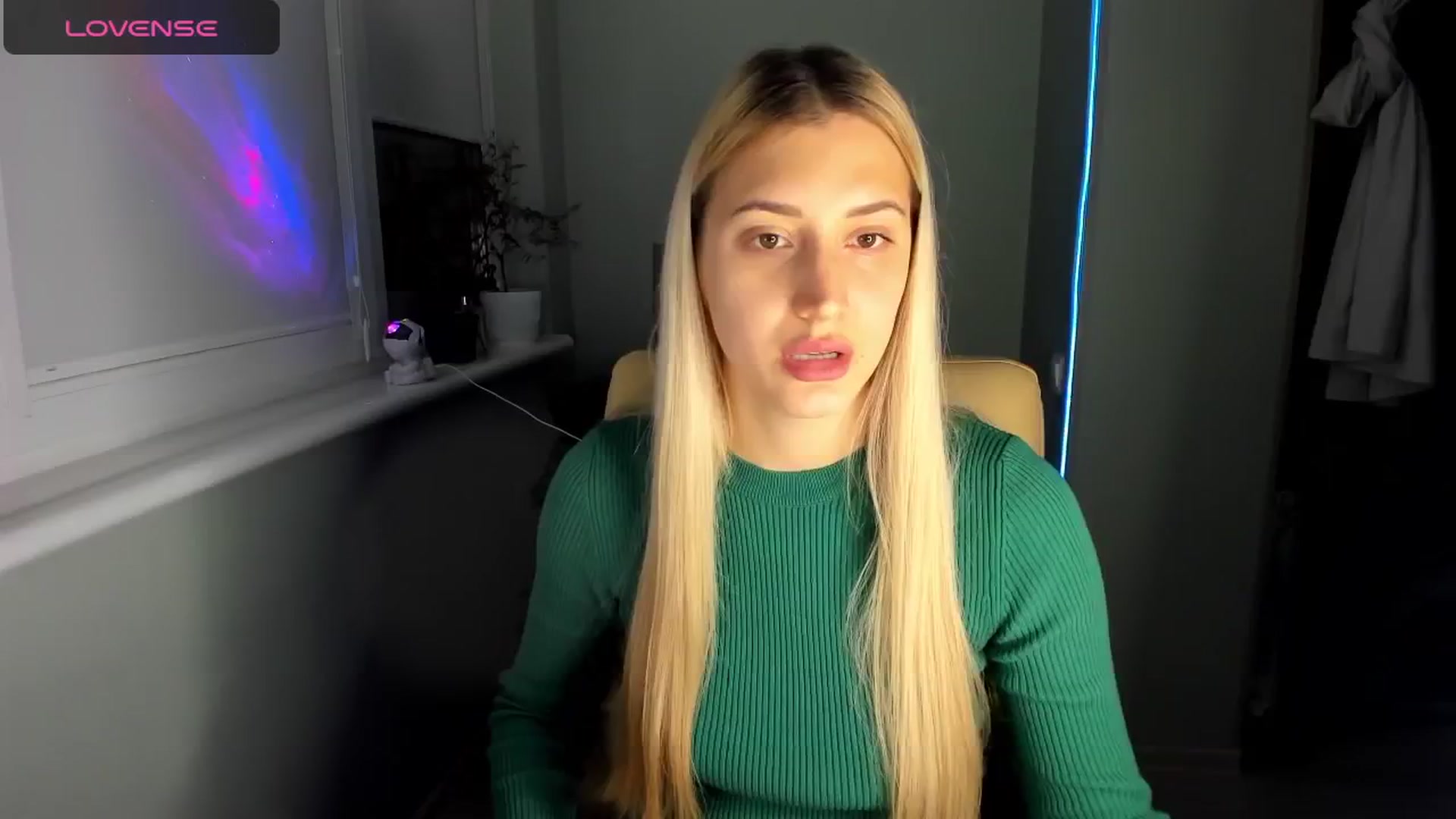 Gallery image thumbnail from Yours_Sonya's myfreecams stream on, 11/04/2024, 17:46 image 18 of 20