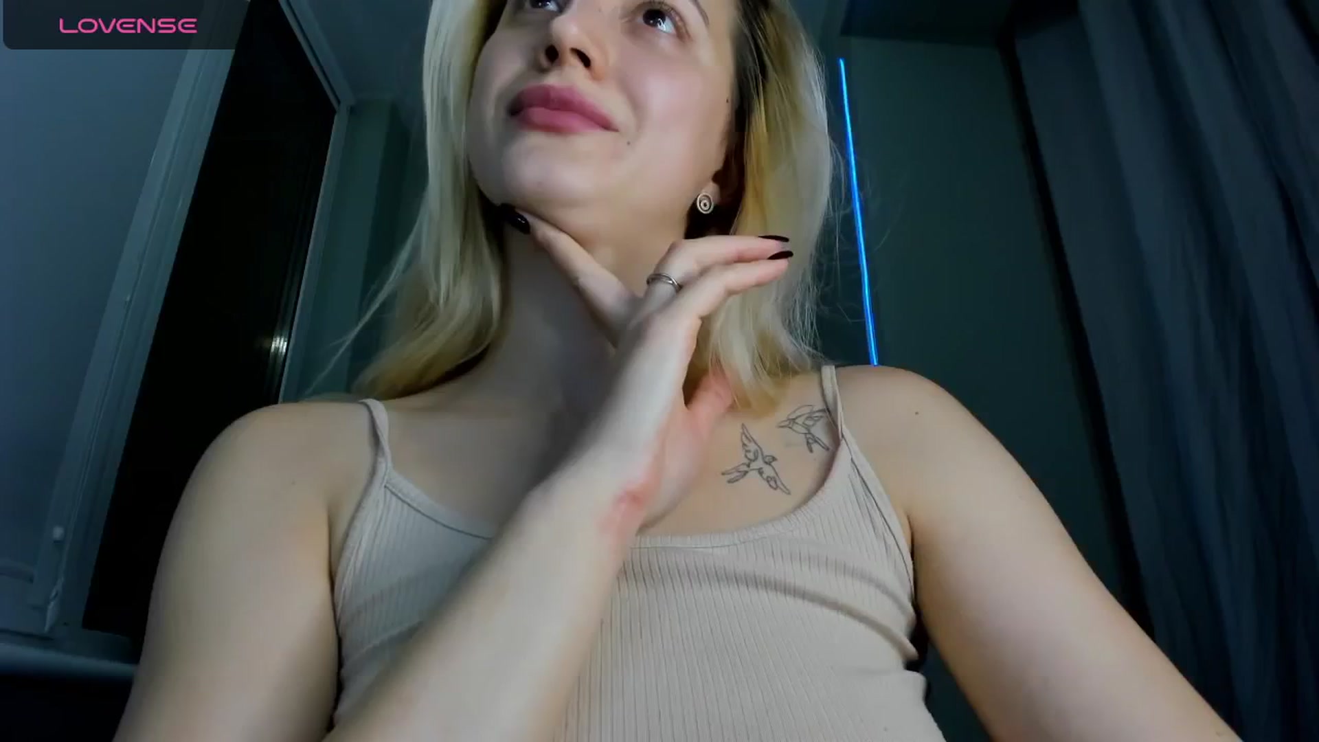 Gallery image thumbnail from Yours_Sonya's myfreecams stream on, 11/17/2024, 18:33 image 11 of 20