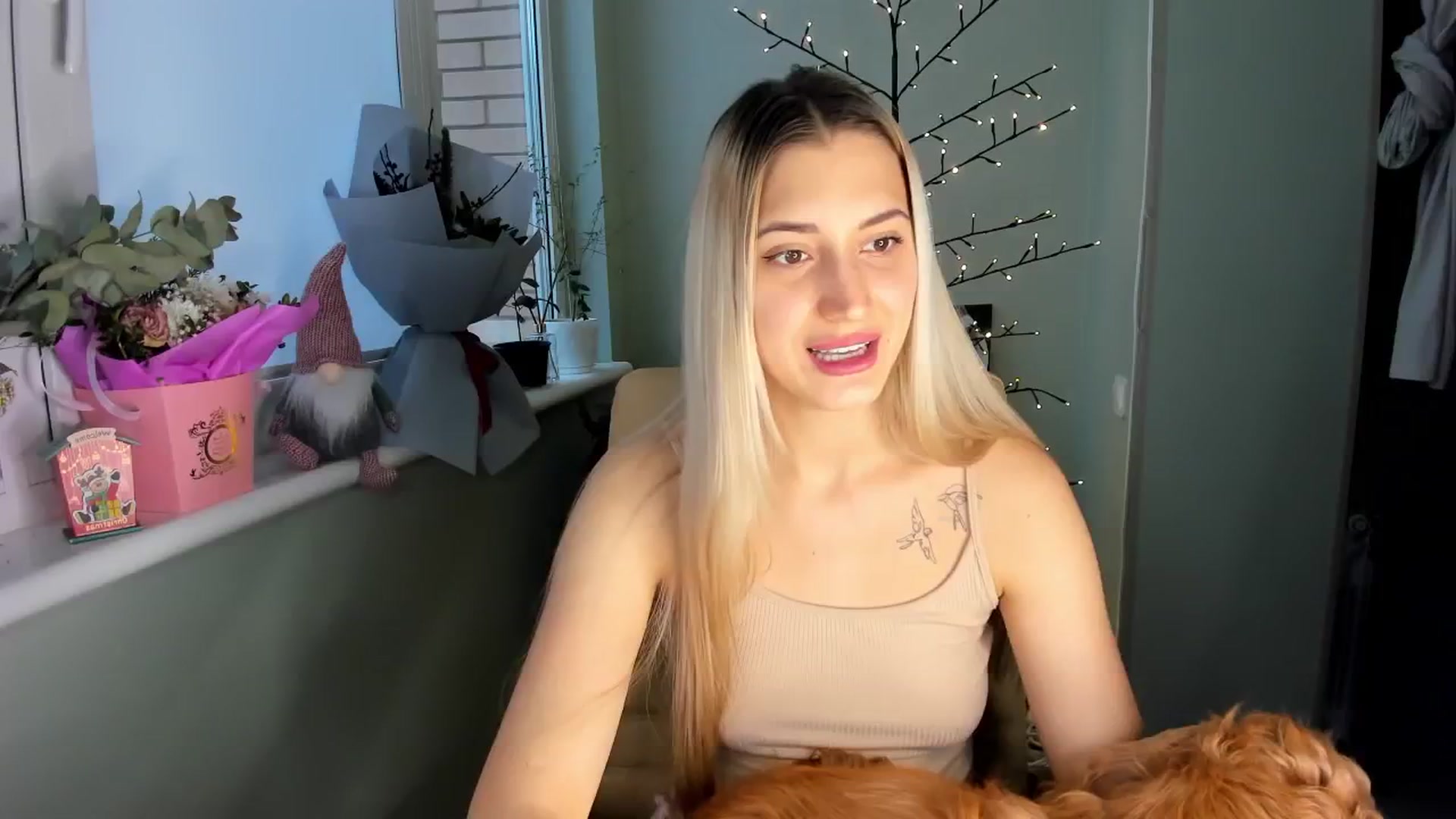 Gallery image thumbnail from Yours_Sonya's myfreecams stream on, 12/26/2024, 10:52 image 8 of 20