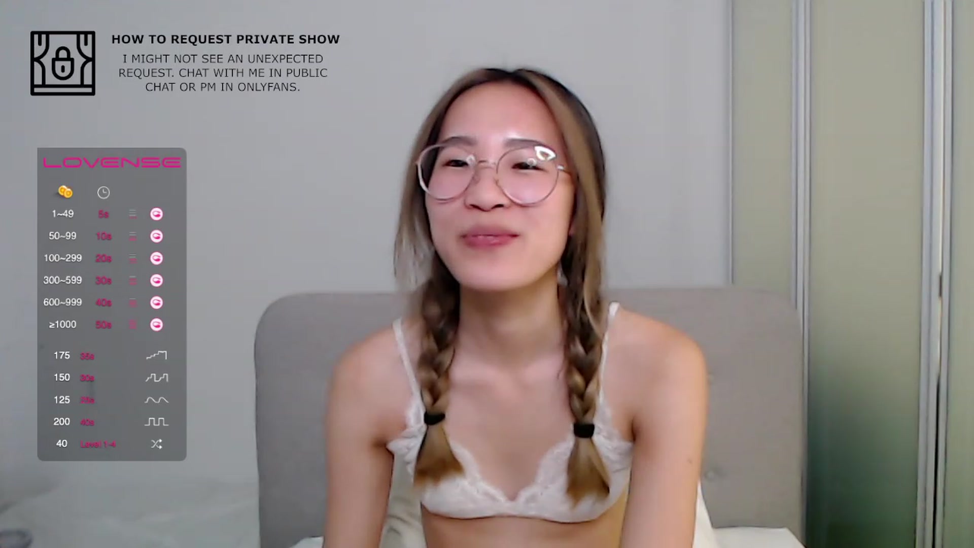 Gallery image thumbnail from Yoursecretgf's myfreecams stream on, 11/20/2022, 15:25 image 18 of 20