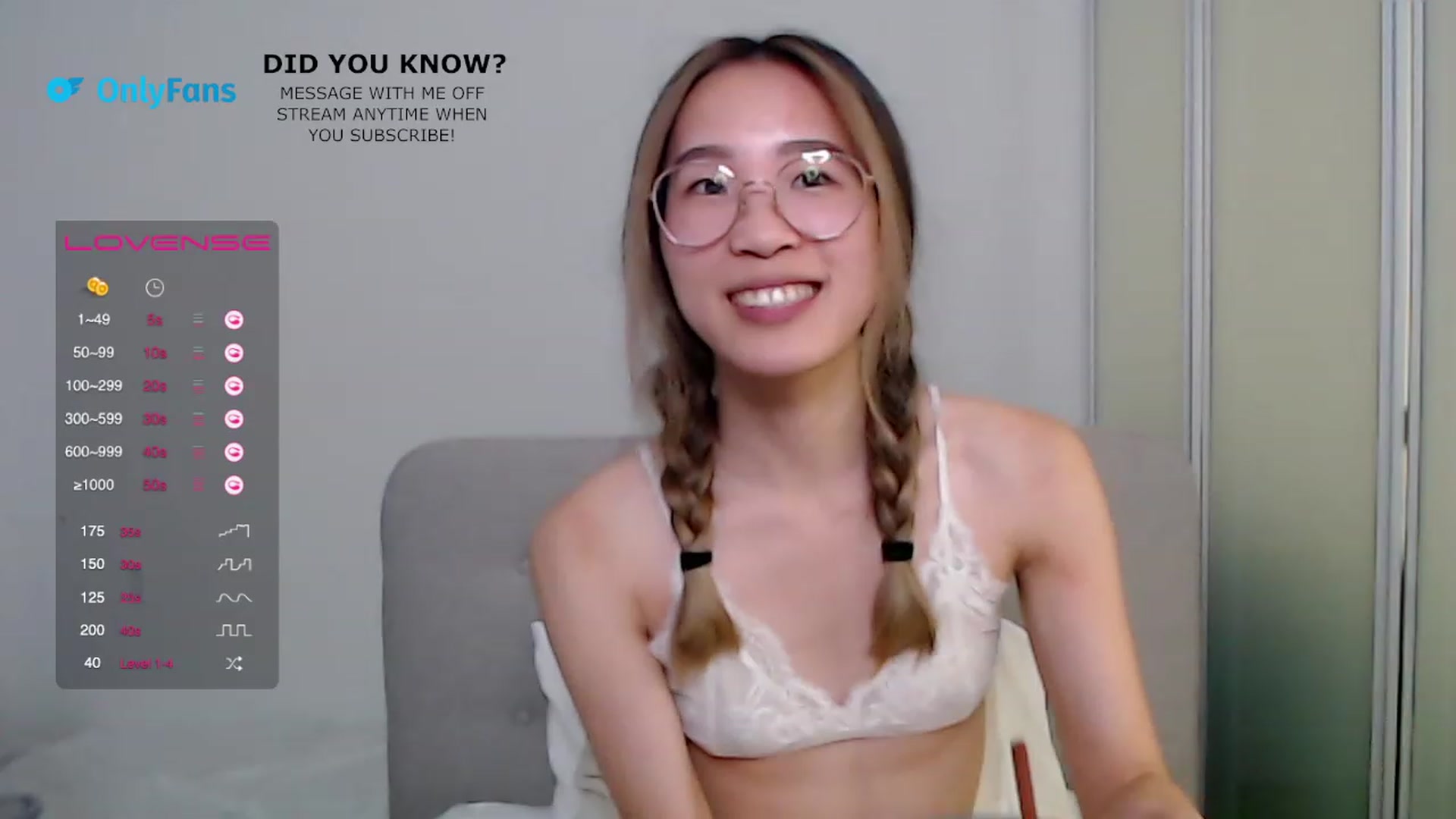 Gallery image thumbnail from Yoursecretgf's myfreecams stream on, 11/20/2022, 17:00 image 9 of 20