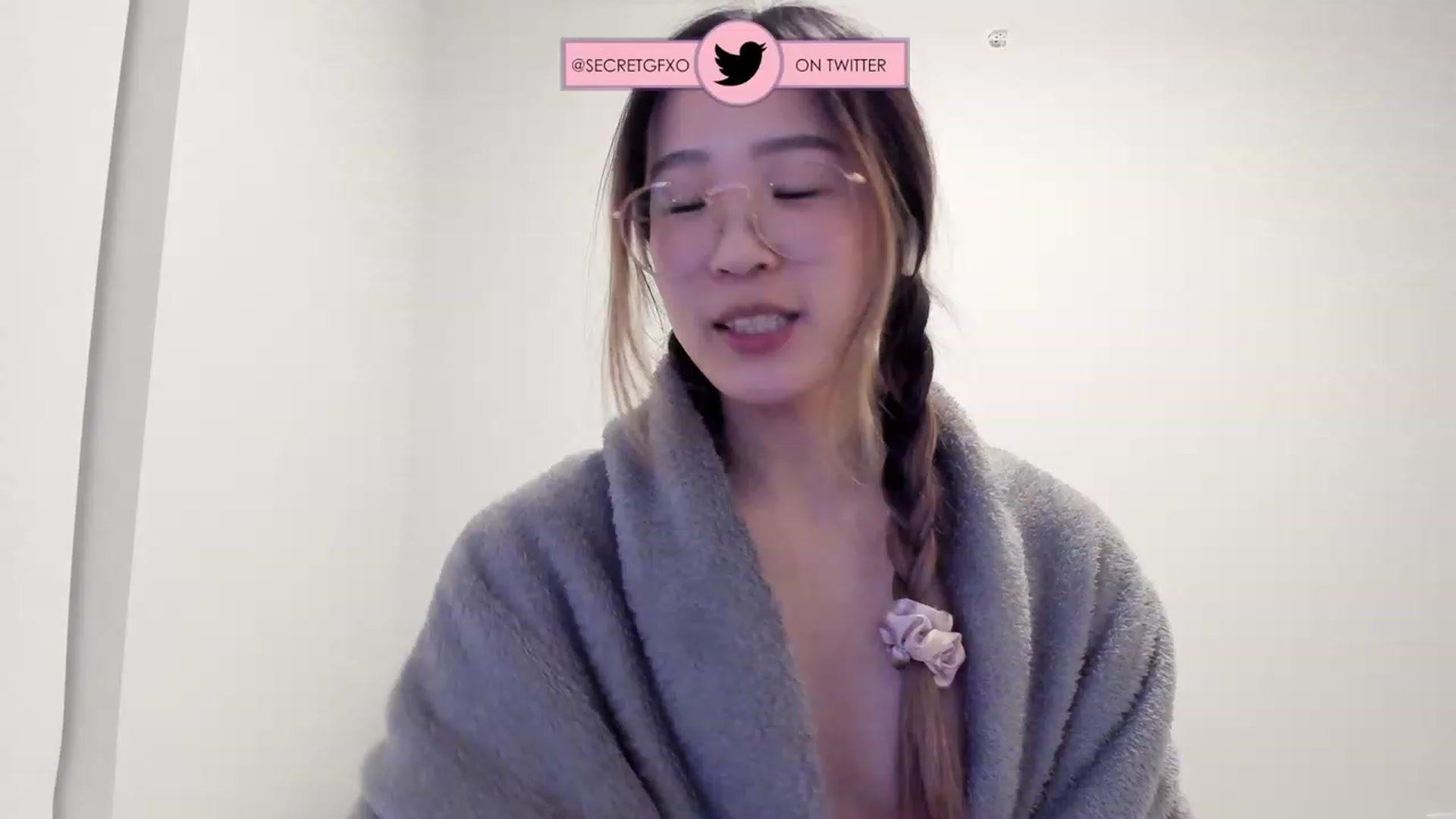 Gallery image thumbnail from Yoursecretgf's myfreecams stream on, 12/02/2023, 09:46 image 15 of 20