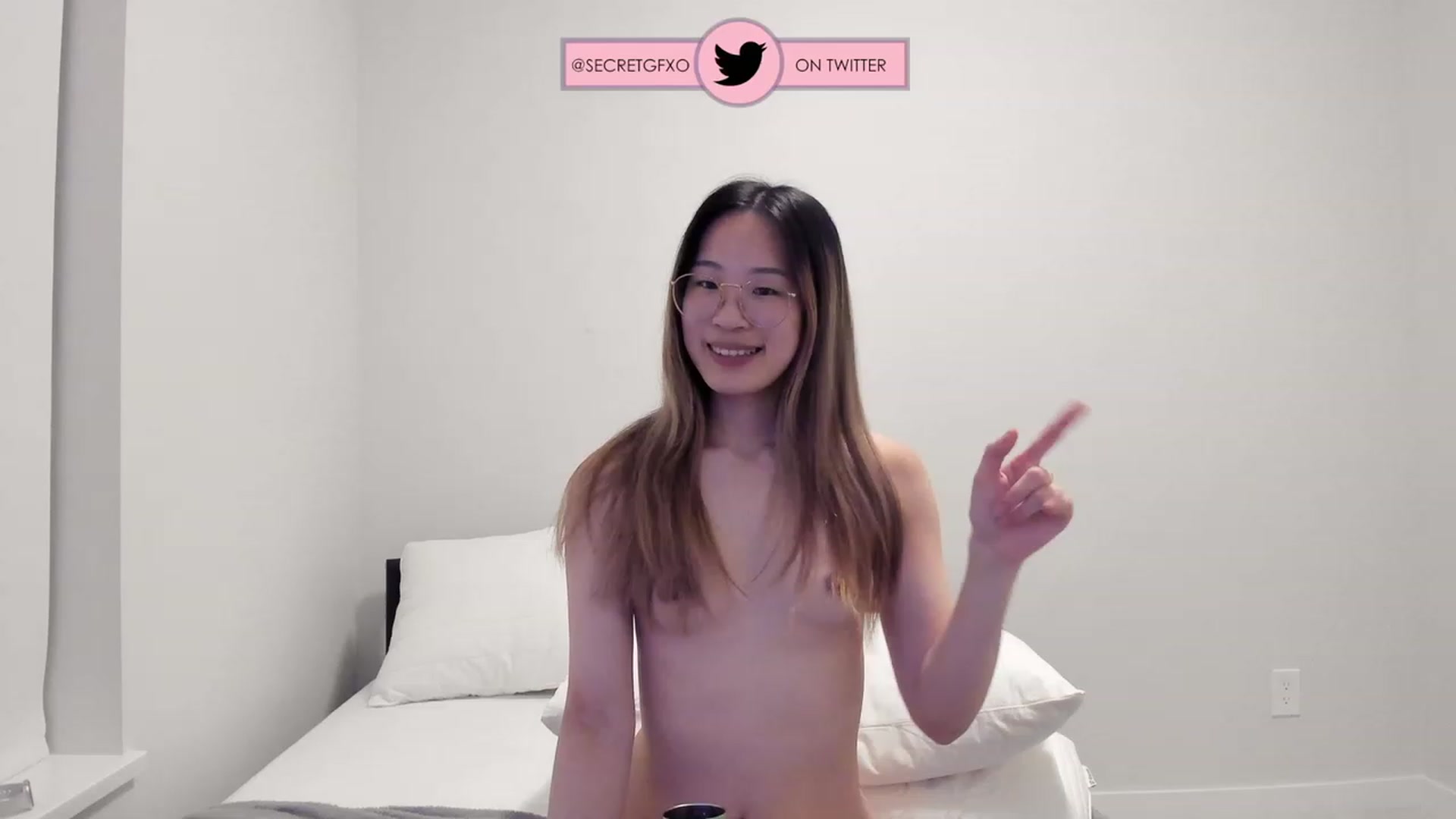 Gallery image thumbnail from Yoursecretgf's myfreecams stream on, 12/08/2023, 09:10 image 14 of 20