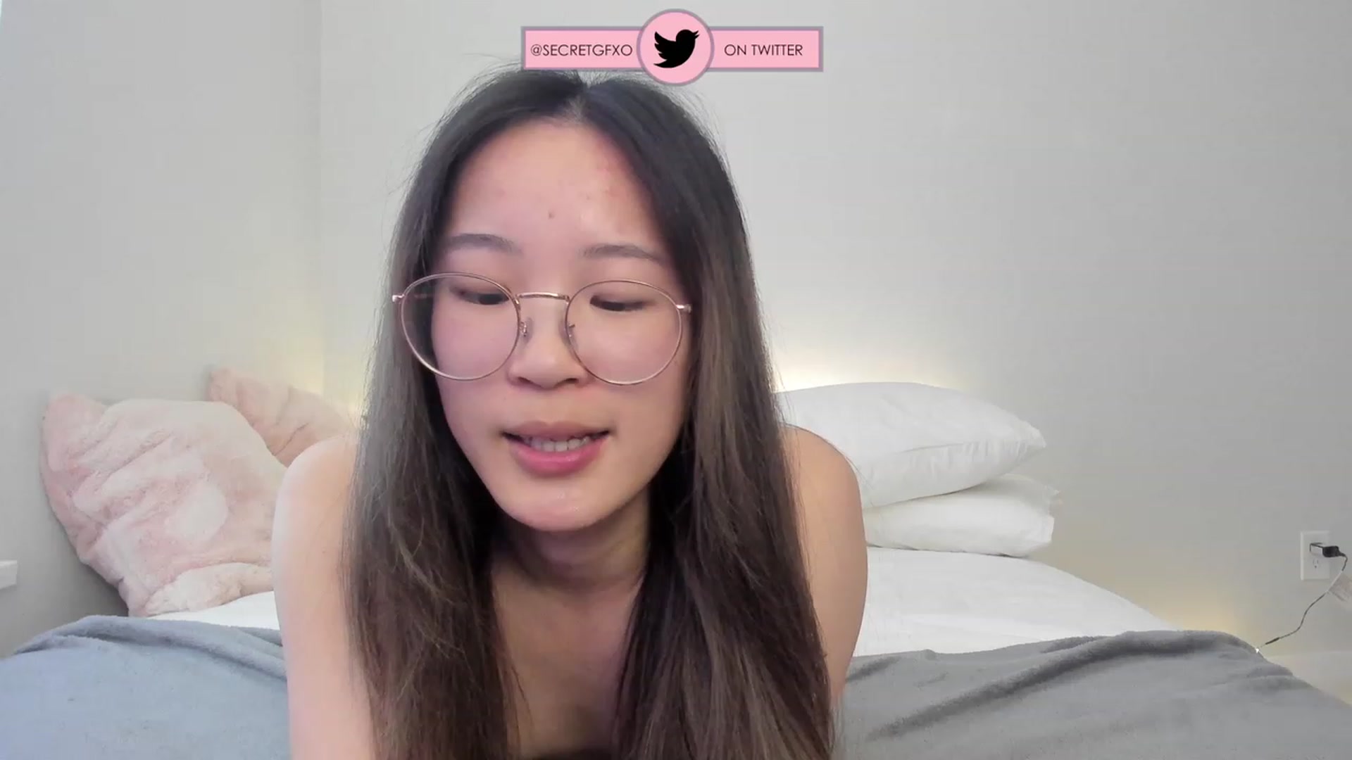 Gallery image thumbnail from Yoursecretgf's myfreecams stream on, 12/24/2023, 23:13 image 16 of 20