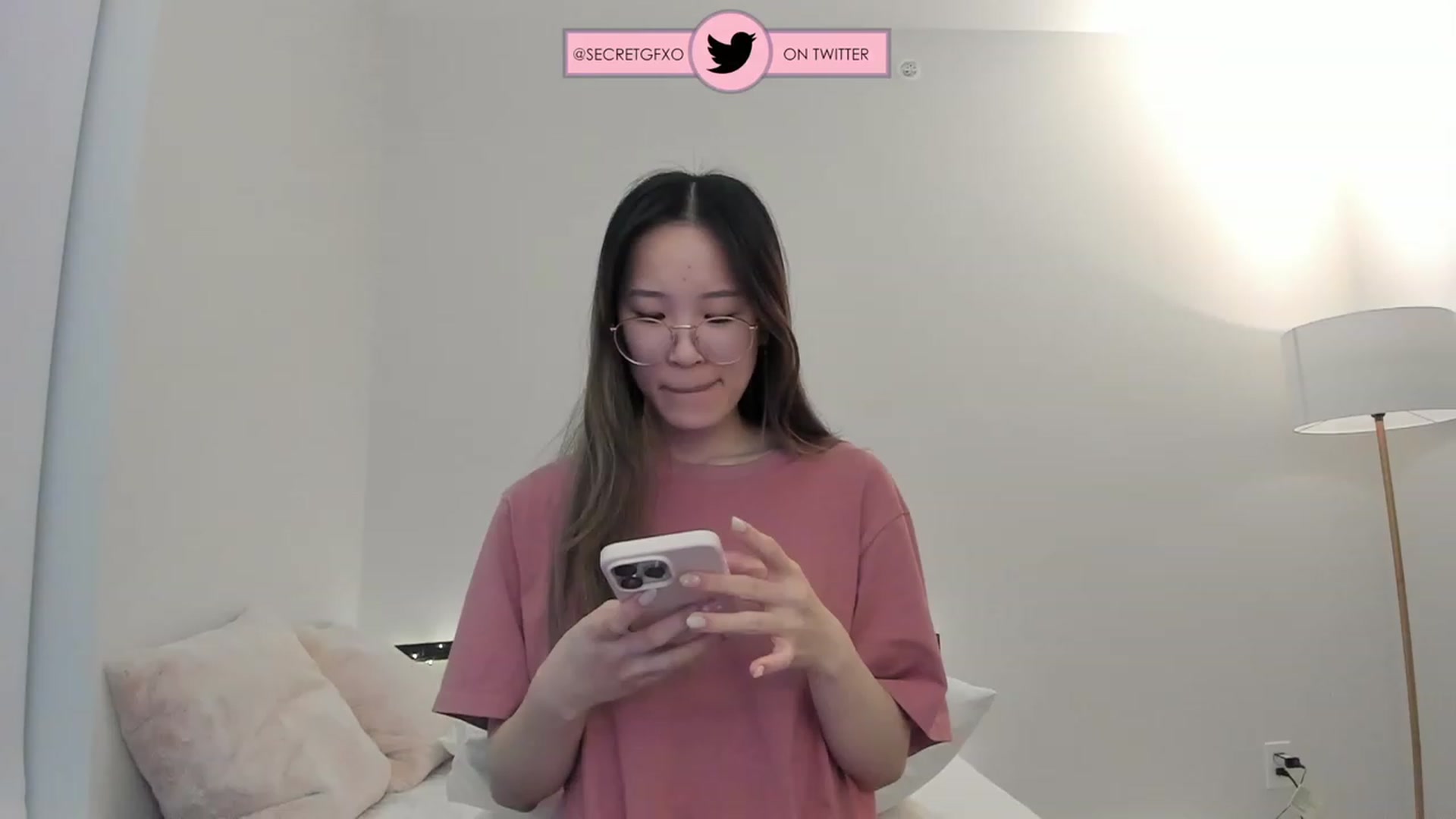 Gallery image thumbnail from Yoursecretgf's myfreecams stream on, 01/04/2024, 01:27 image 20 of 20