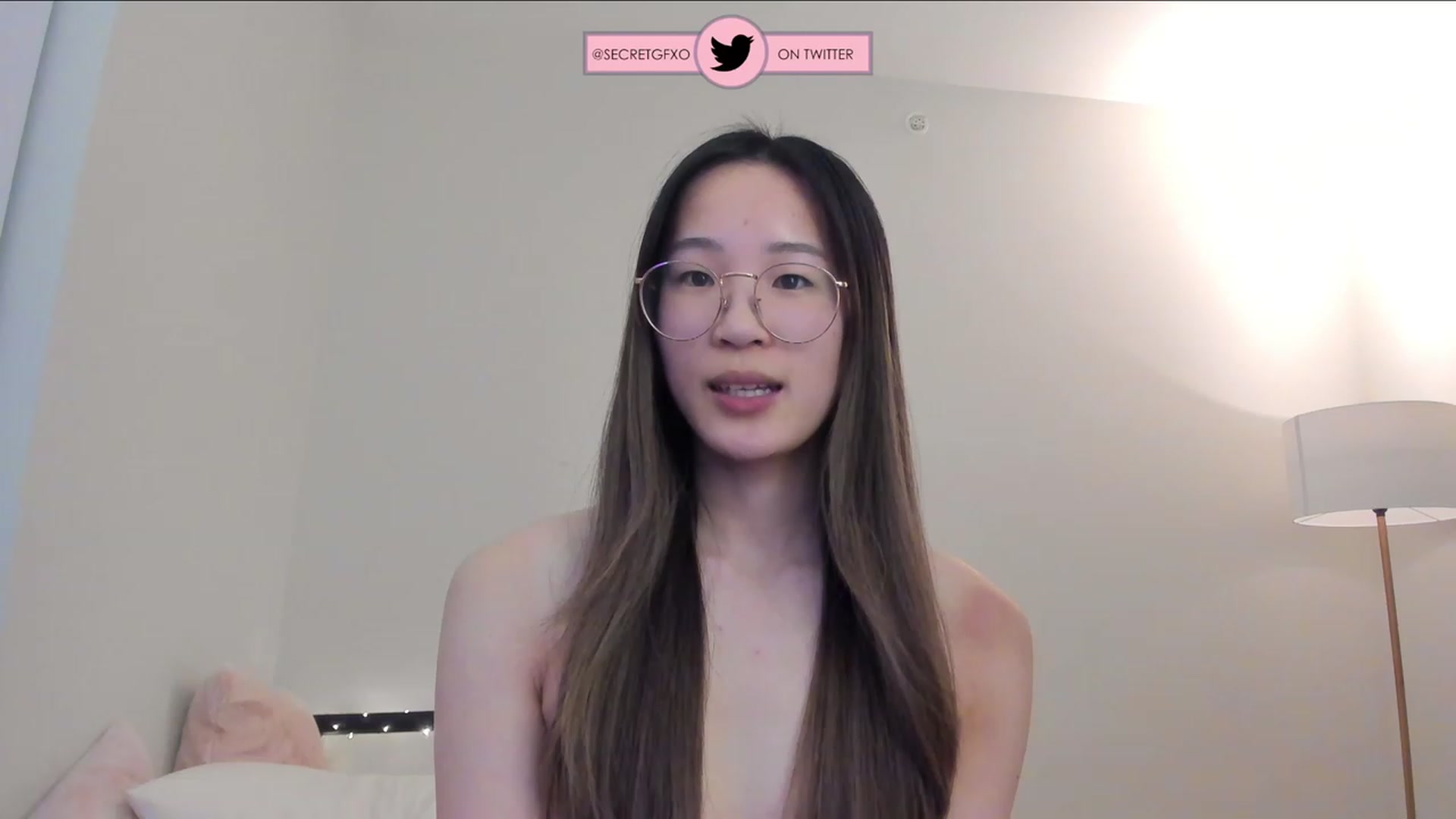 Gallery image thumbnail from Yoursecretgf's myfreecams stream on, 01/15/2024, 11:21 image 18 of 20