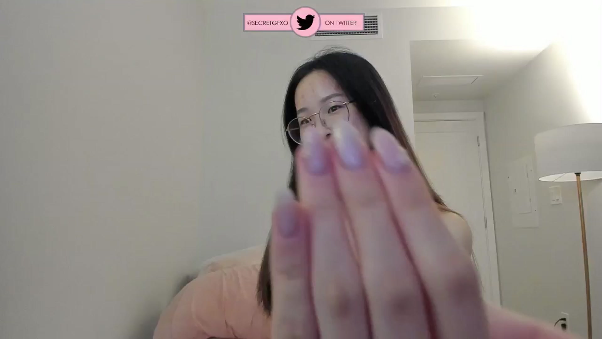 Gallery image thumbnail from Yoursecretgf's myfreecams stream on, 05/25/2024, 11:53 image 17 of 20