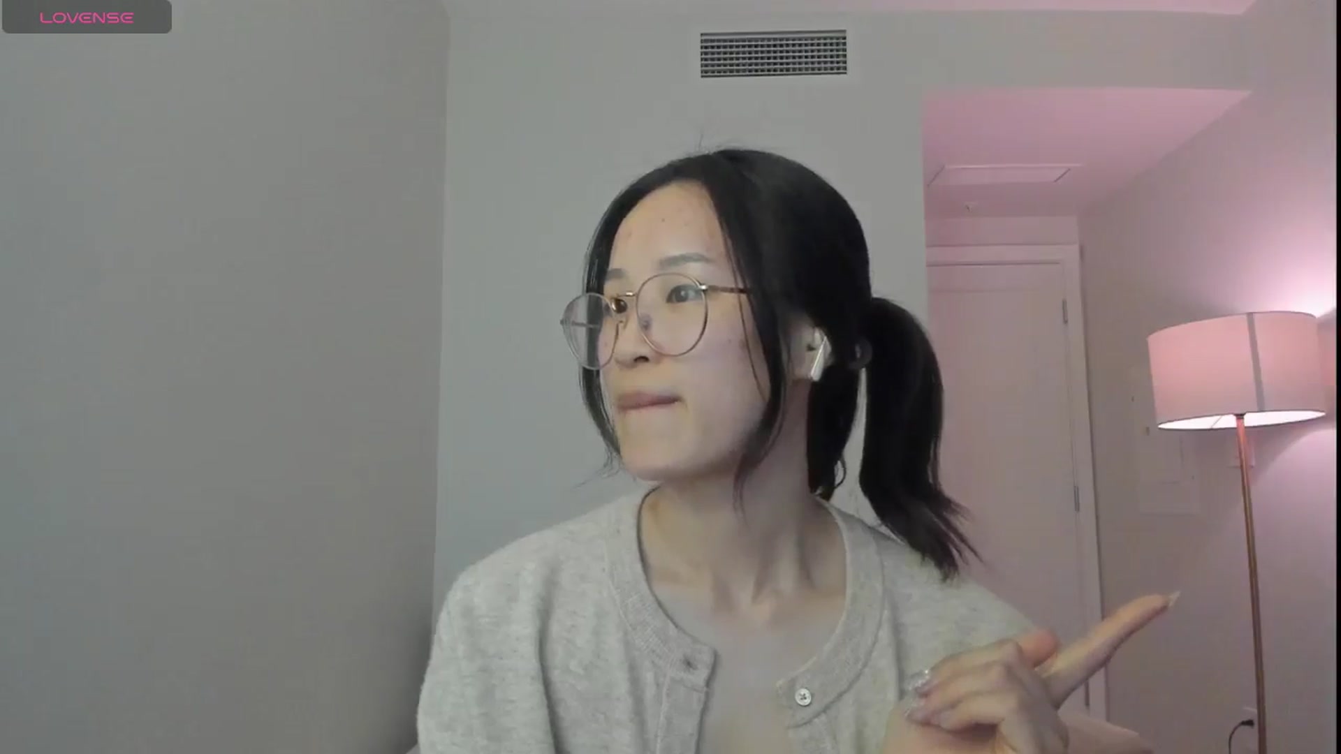 Gallery image thumbnail from Yoursecretgf's myfreecams stream on, 07/31/2024, 09:00 image 7 of 20