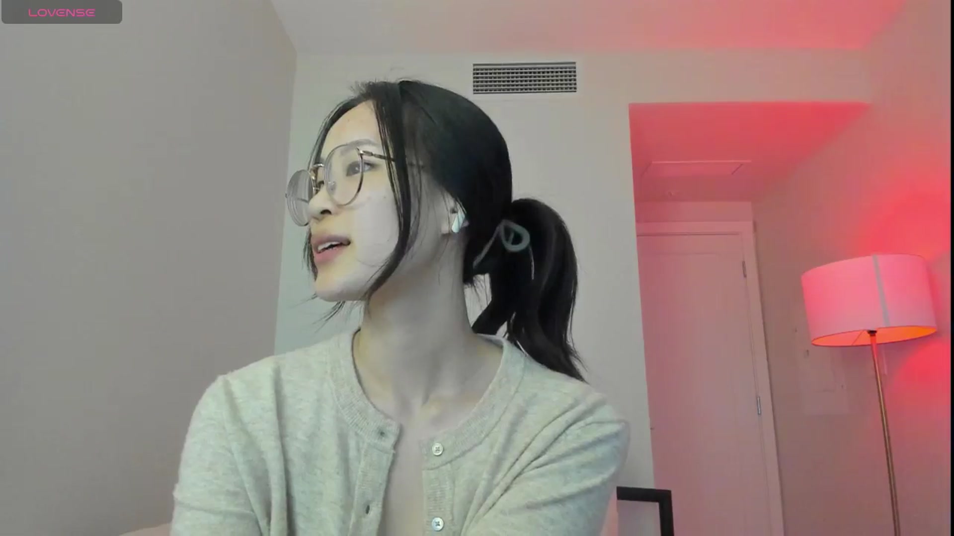 Gallery image thumbnail from Yoursecretgf's myfreecams stream on, 07/31/2024, 09:00 image 18 of 20