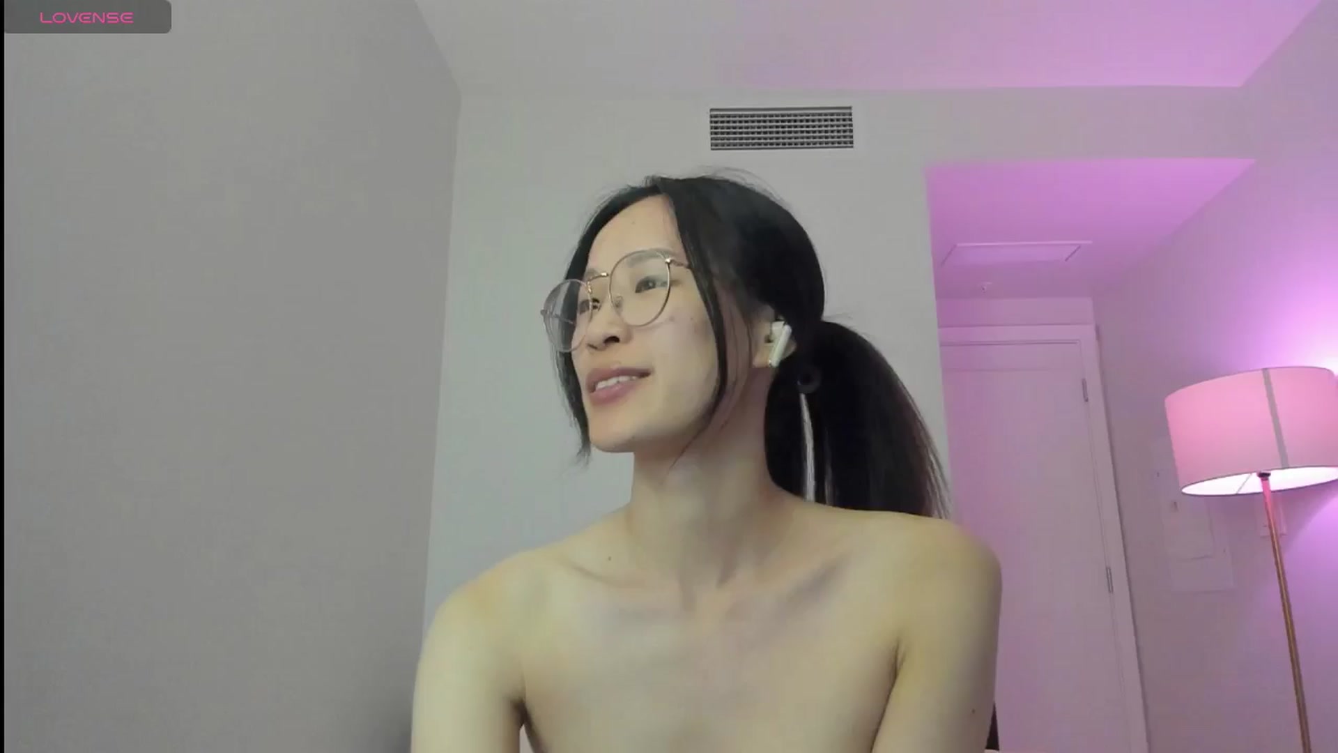 Gallery image thumbnail from Yoursecretgf's myfreecams stream on, 08/13/2024, 07:59 image 13 of 20