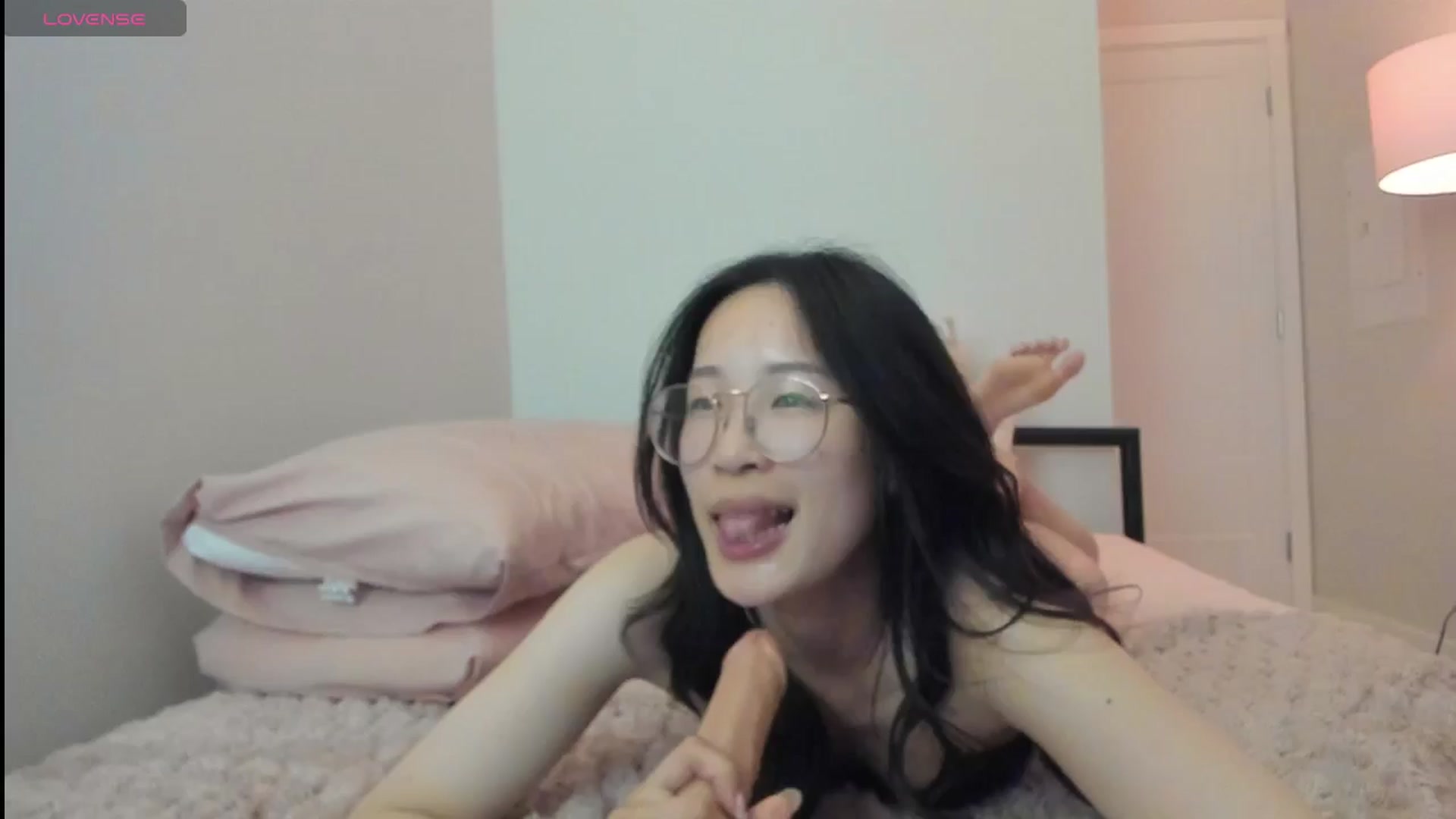 Gallery image thumbnail from Yoursecretgf's myfreecams stream on, 08/16/2024, 07:56 image 8 of 20