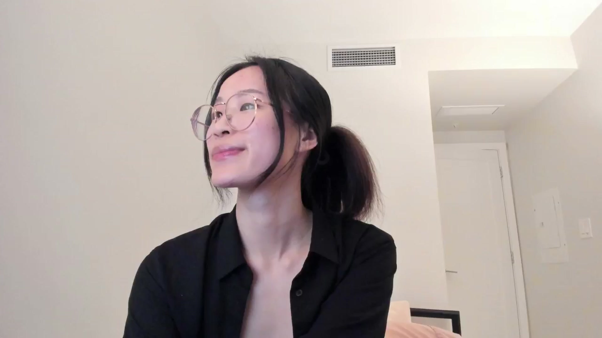 Gallery image thumbnail from Yoursecretgf's myfreecams stream on, 09/15/2024, 09:53 image 12 of 20