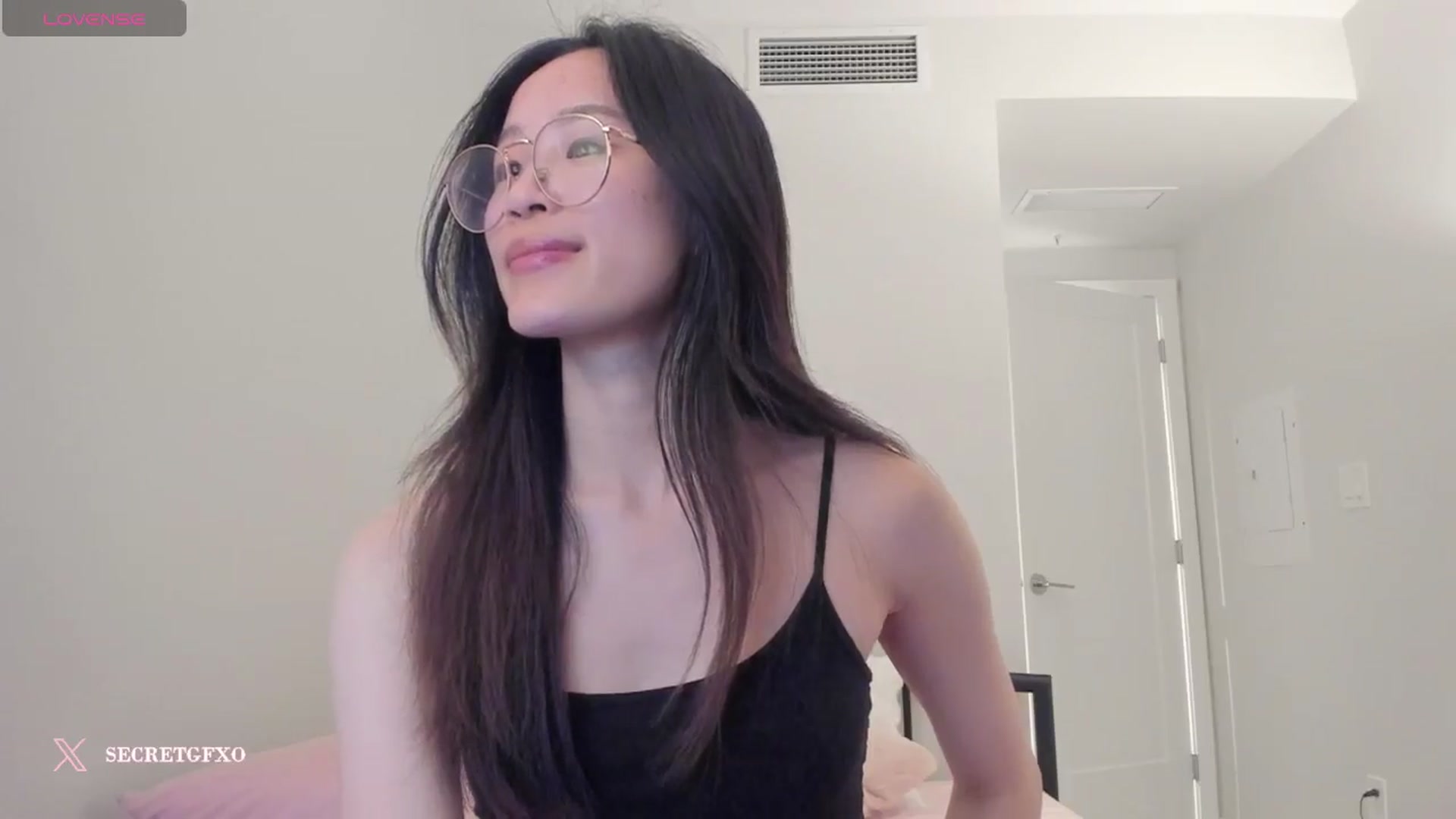 Gallery image thumbnail from Yoursecretgf's myfreecams stream on, 10/02/2024, 09:30 image 14 of 20