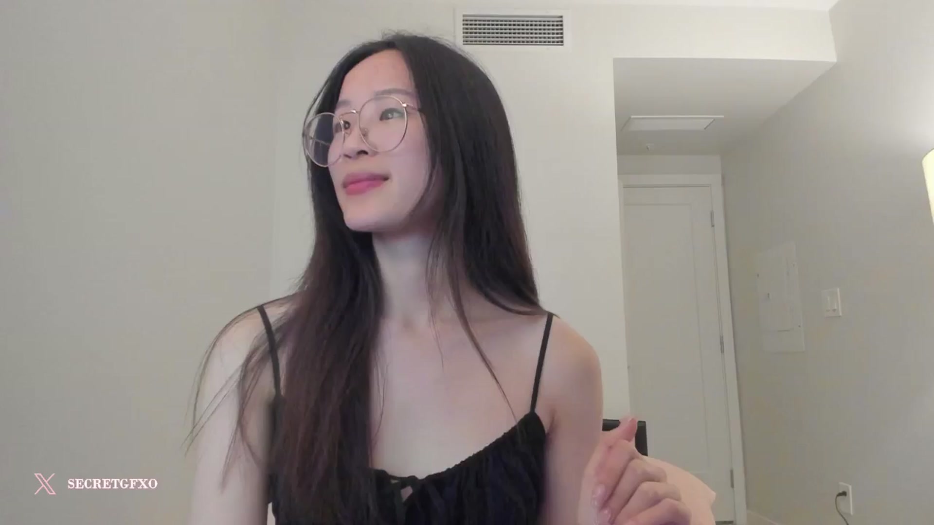 Gallery image thumbnail from Yoursecretgf's myfreecams stream on, 10/06/2024, 12:49 image 2 of 20