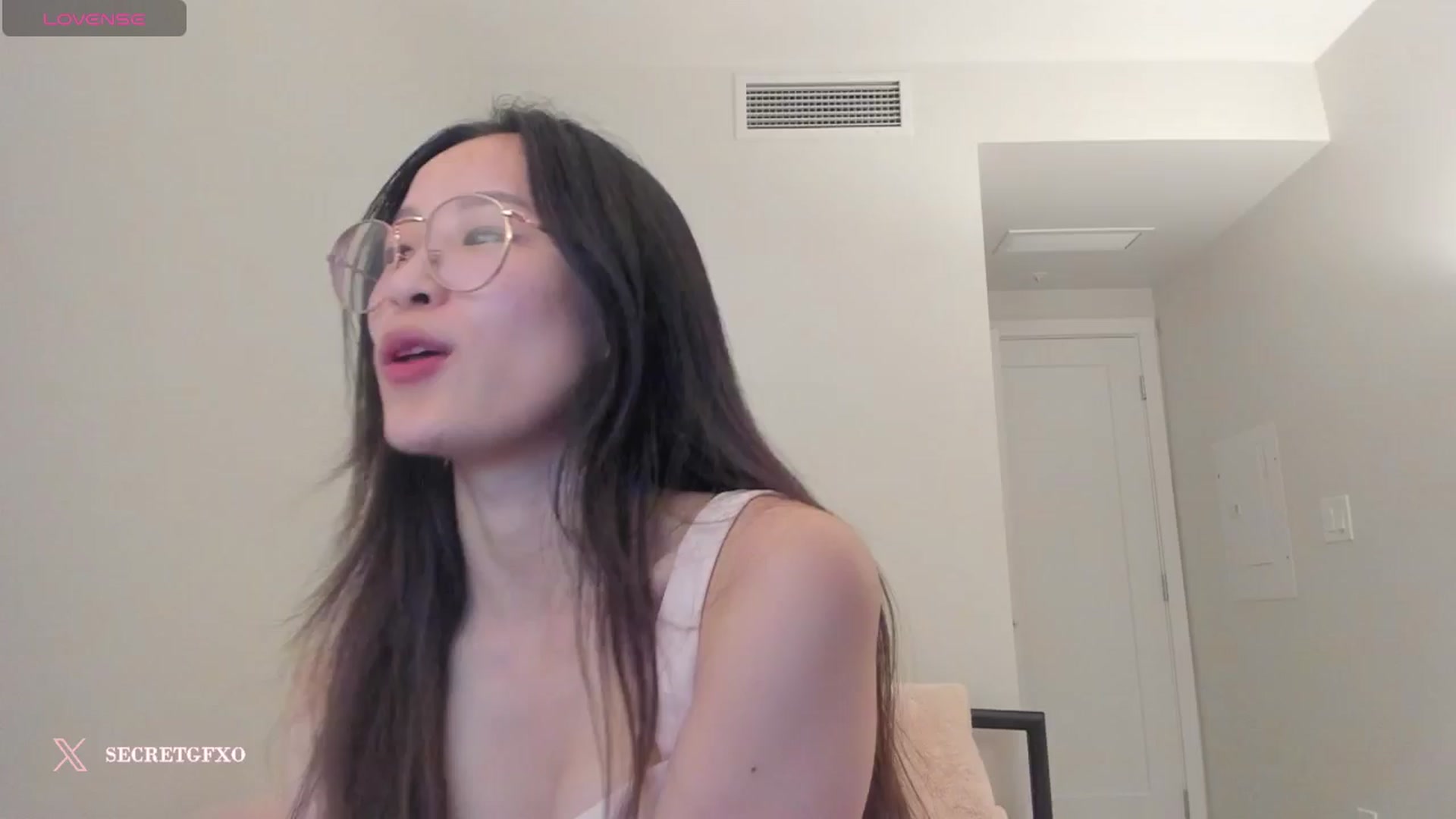 Gallery image thumbnail from Yoursecretgf's myfreecams stream on, 10/08/2024, 11:53 image 15 of 20