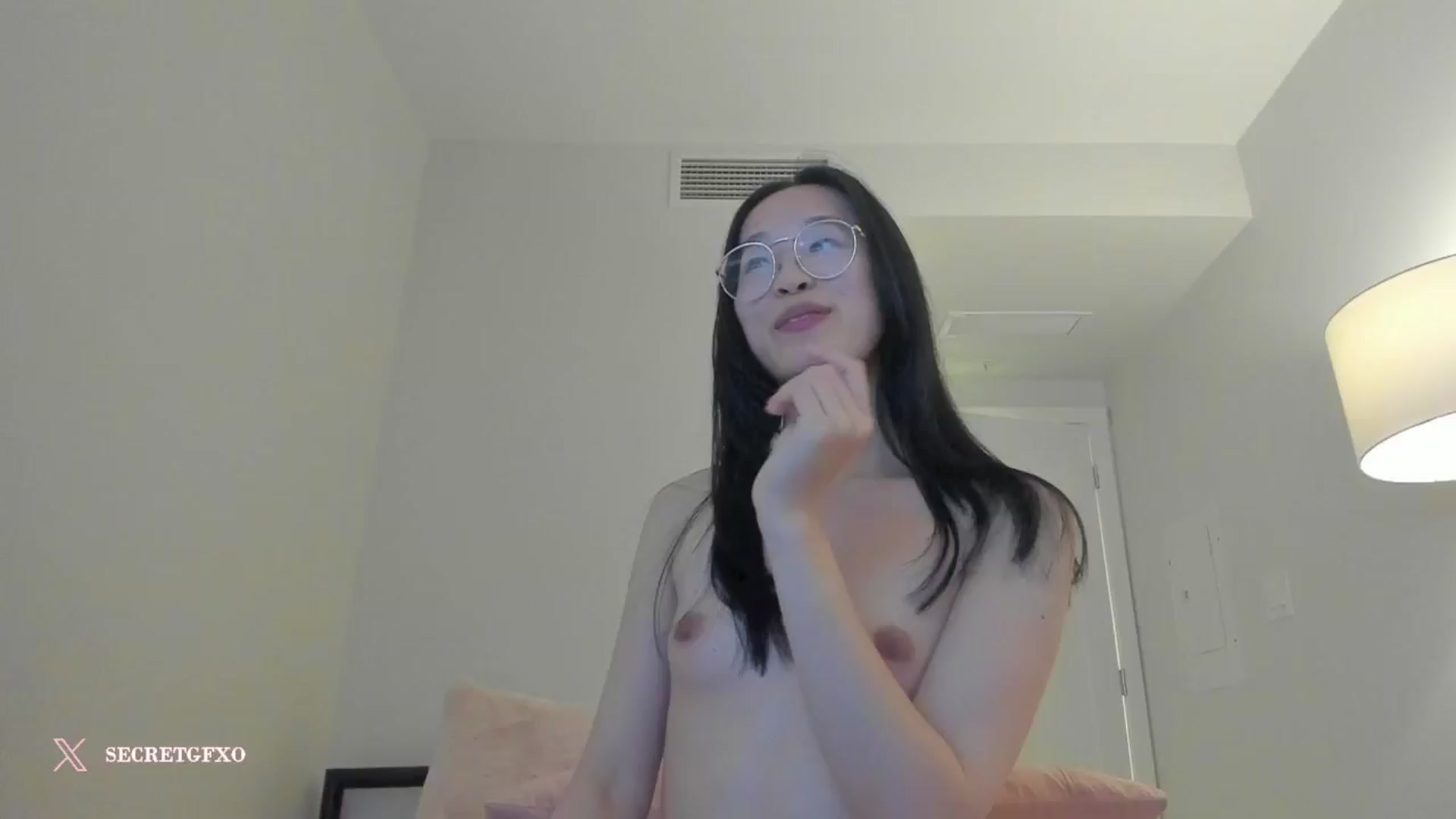 Gallery image thumbnail from Yoursecretgf's myfreecams stream on, 11/17/2024, 15:40 image 9 of 20