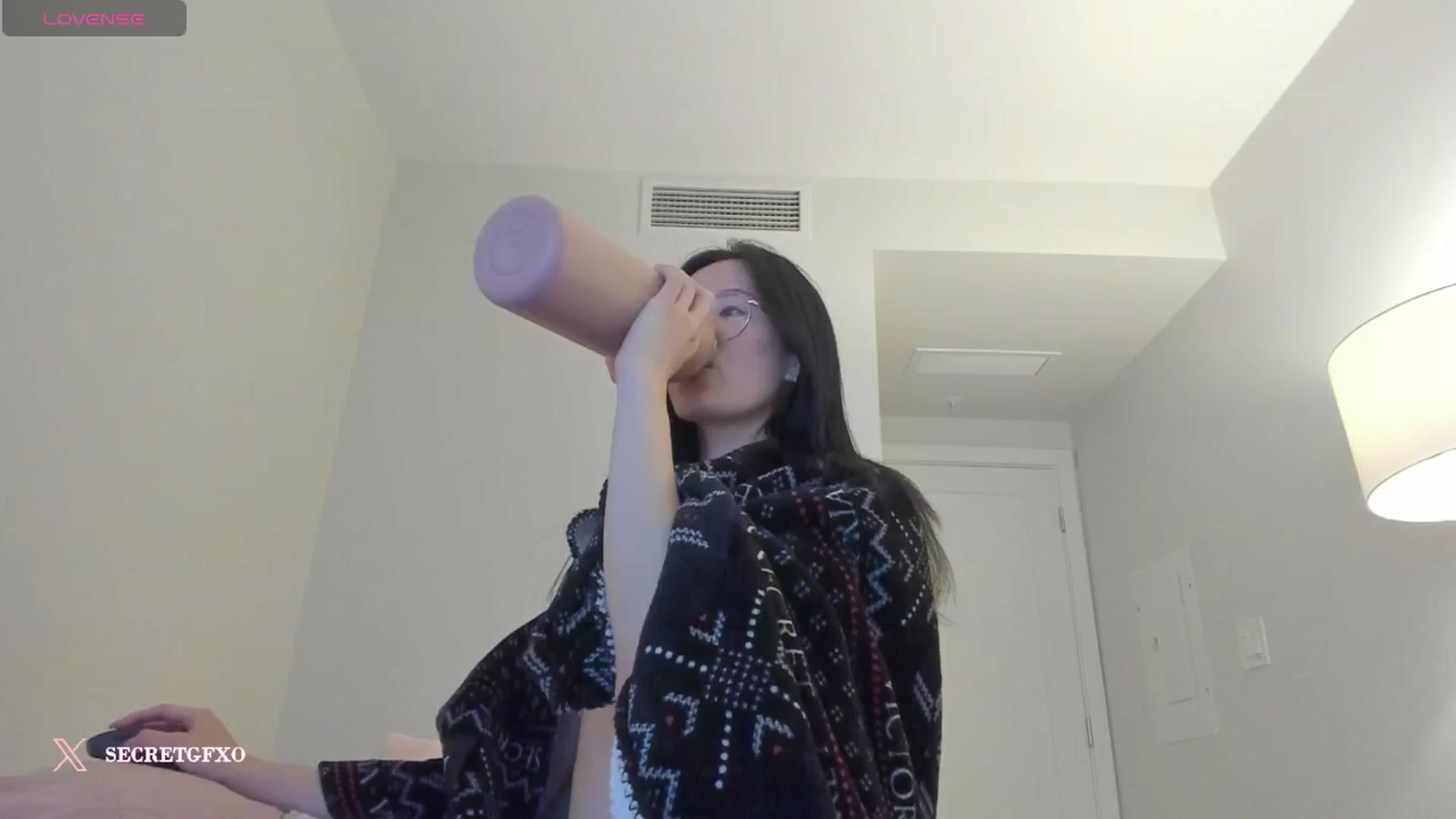 Gallery image thumbnail from Yoursecretgf's myfreecams stream on, 12/04/2024, 12:02 image 17 of 20