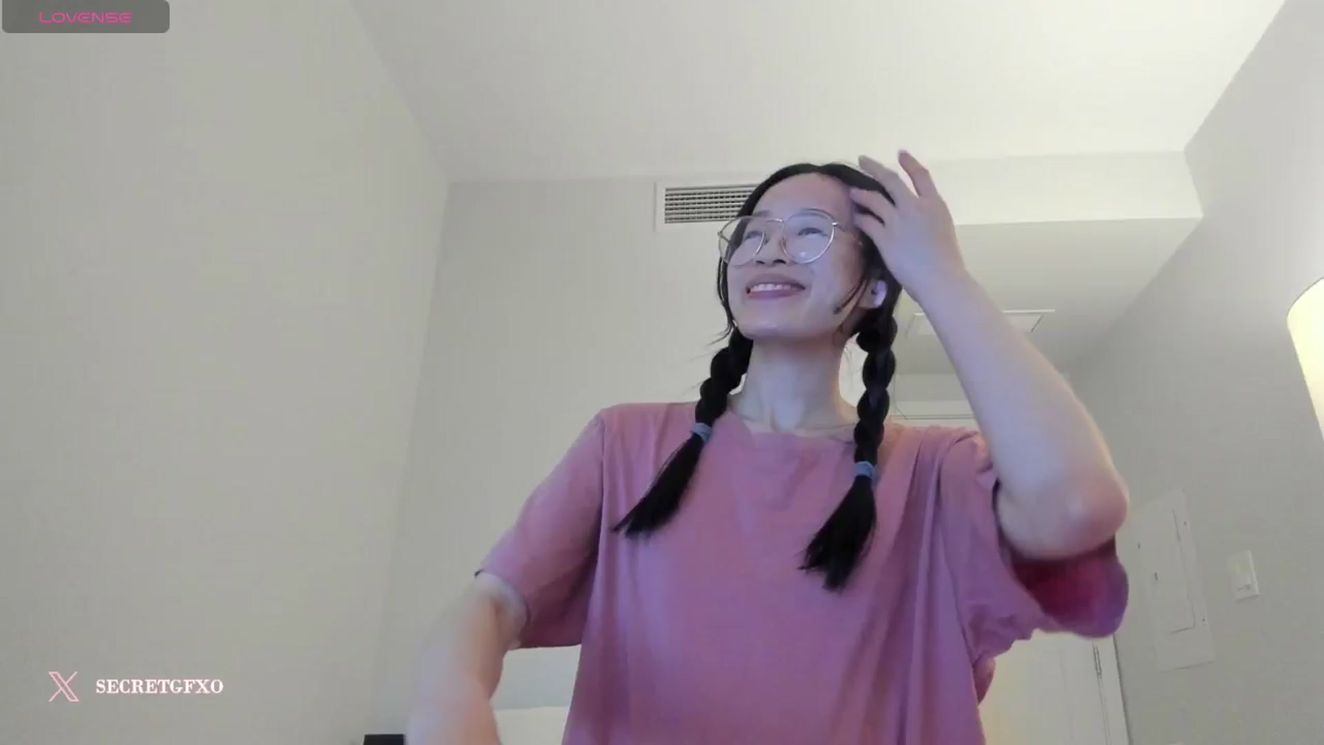 Gallery image thumbnail from Yoursecretgf's myfreecams stream on, 12/15/2024, 11:49 image 19 of 20