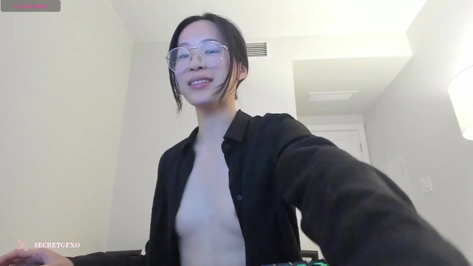 Gallery image thumbnail from Yoursecretgf's myfreecams stream on, 12/18/2024, 14:48 image 12 of 20