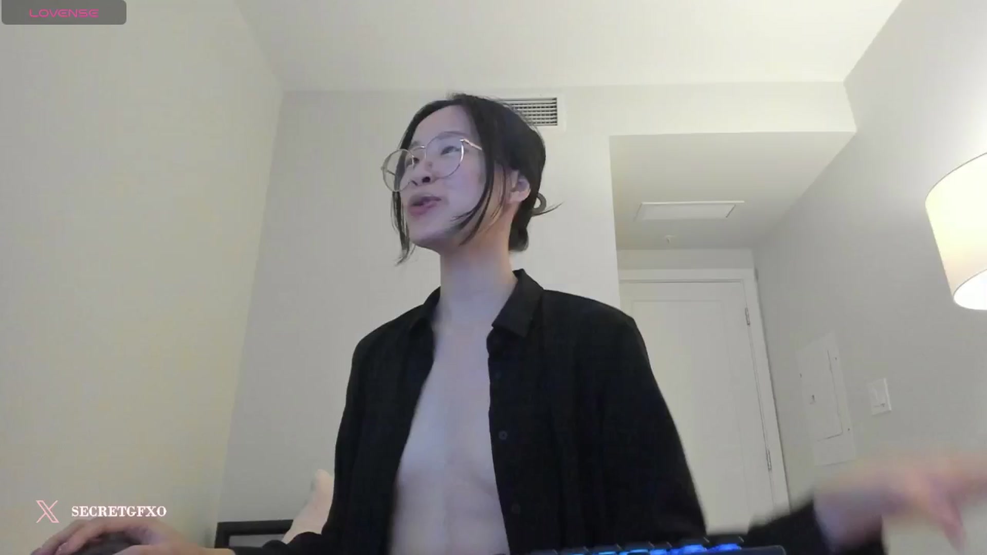 Gallery image thumbnail from Yoursecretgf's myfreecams stream on, 12/18/2024, 14:48 image 14 of 20