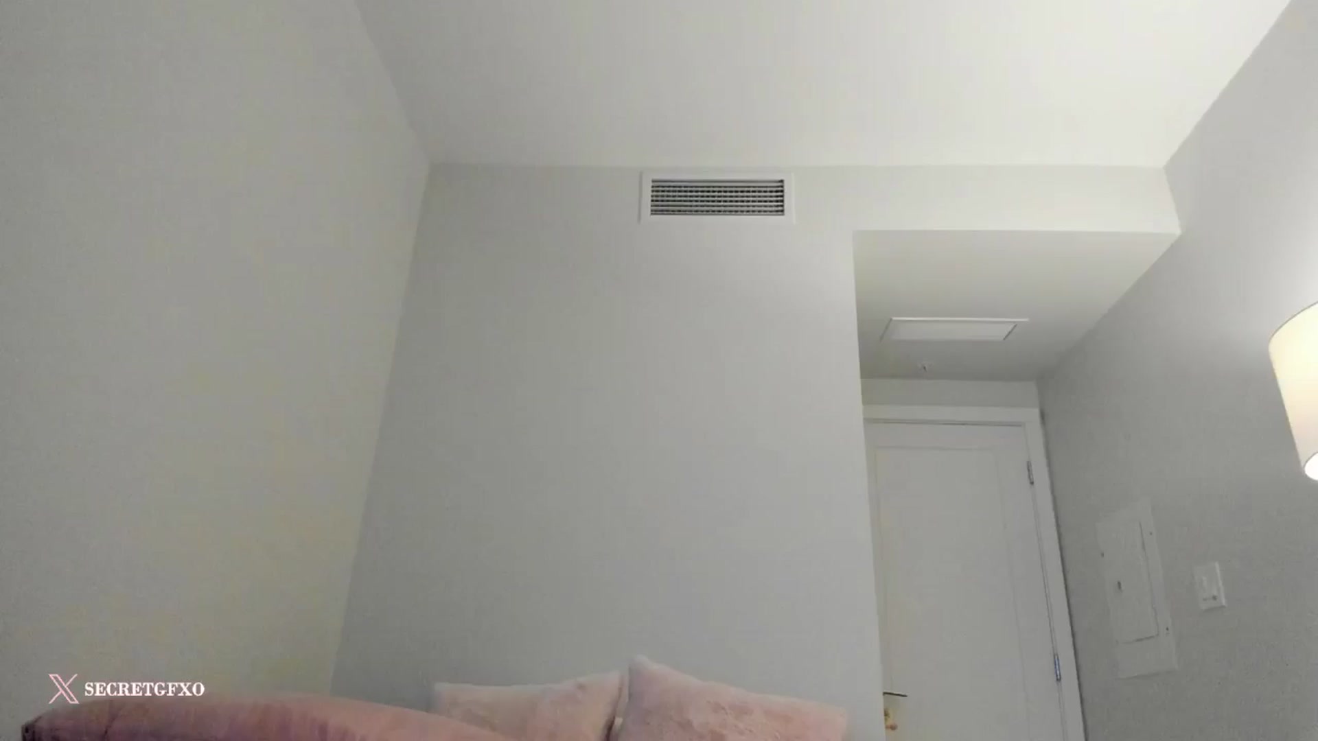 Gallery image thumbnail from Yoursecretgf's myfreecams stream on, 01/26/2025, 09:50 image 16 of 20