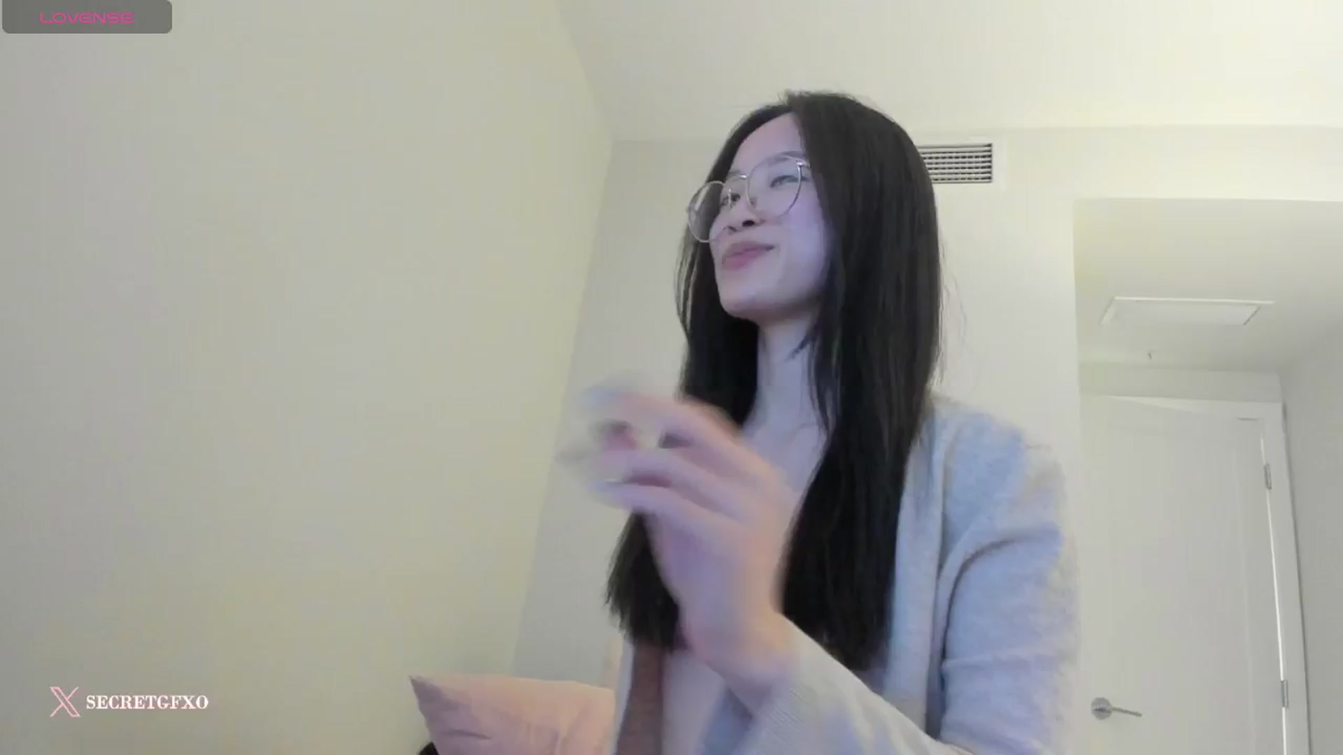Gallery image thumbnail from Yoursecretgf's myfreecams stream on, 02/04/2025, 09:24 image 10 of 20