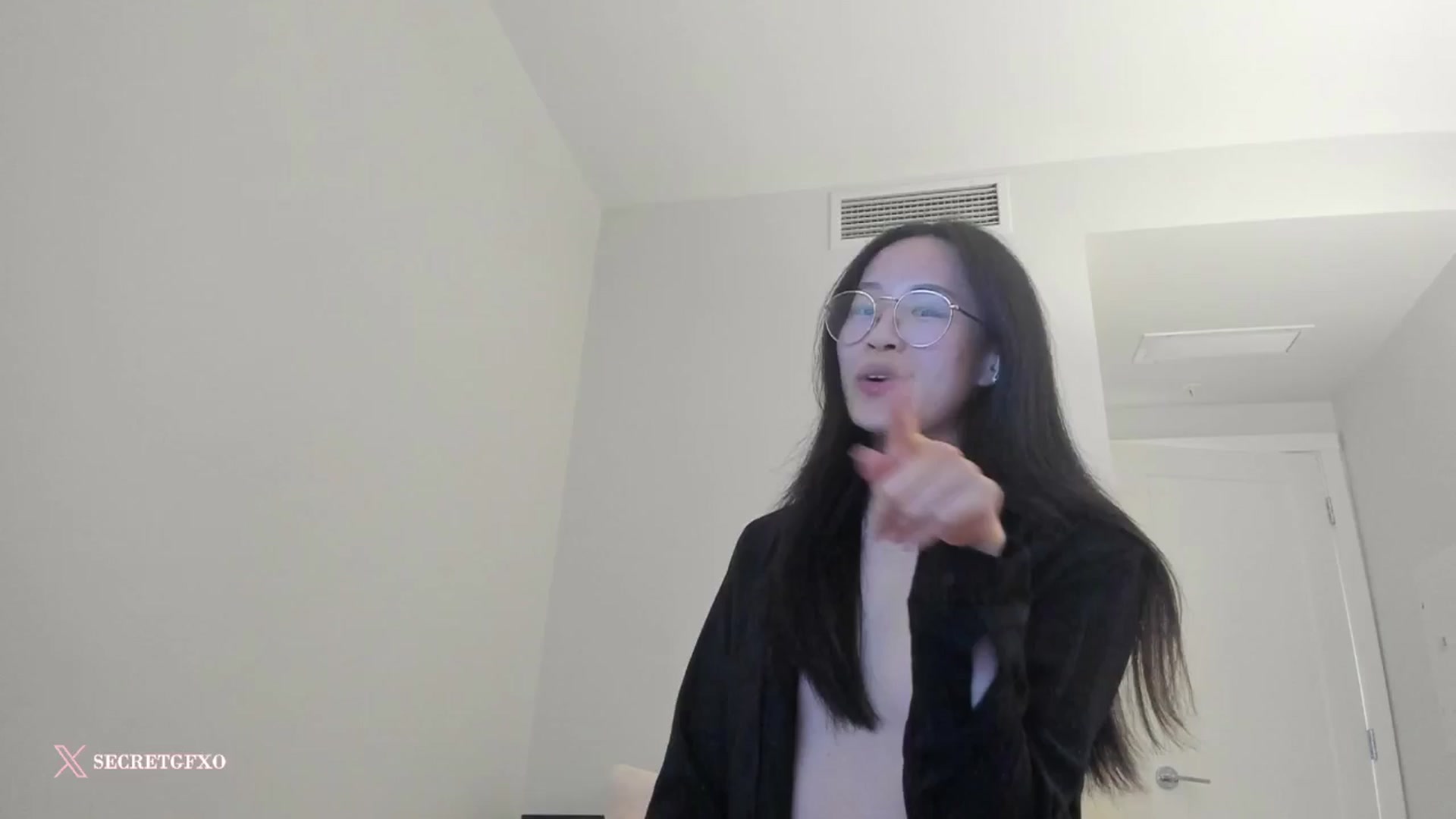 Gallery image thumbnail from Yoursecretgf's myfreecams stream on, 03/01/2025, 11:06 image 8 of 20