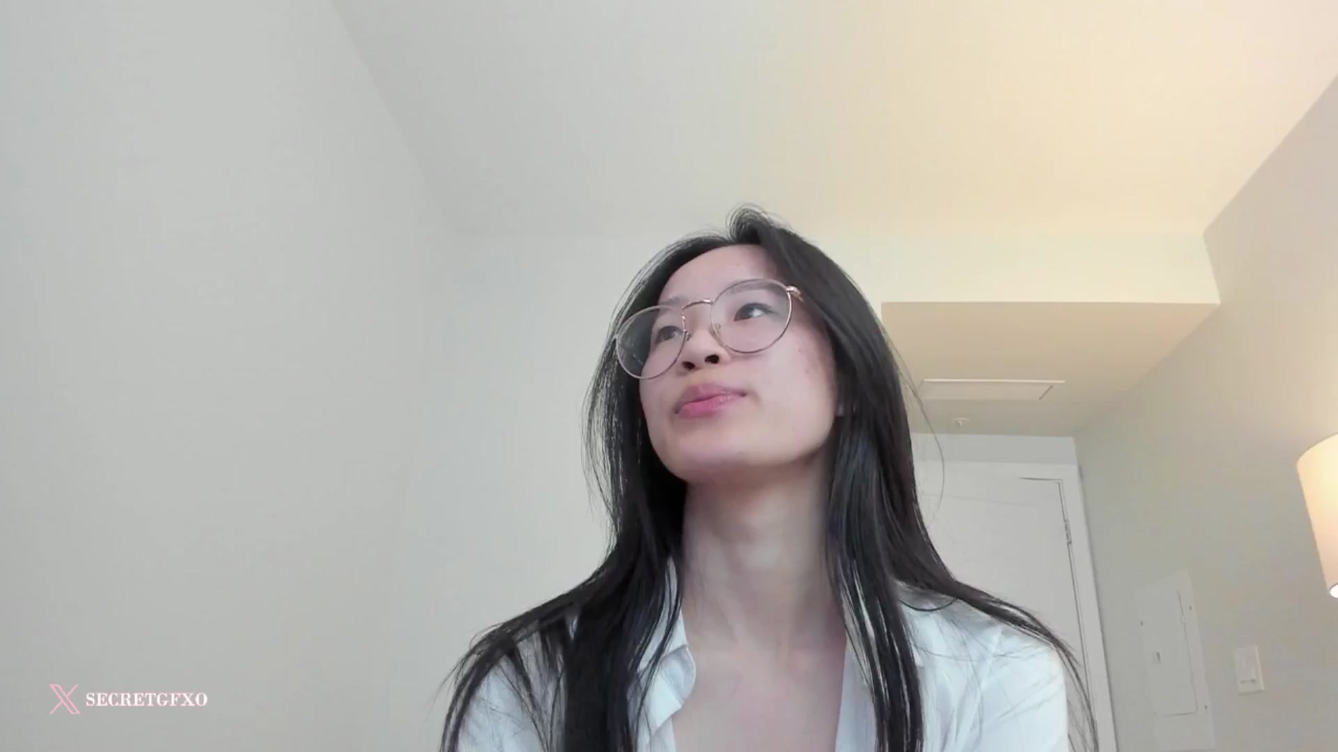 Gallery image thumbnail from Yoursecretgf's myfreecams stream on, 03/19/2025, 22:06 image 18 of 20