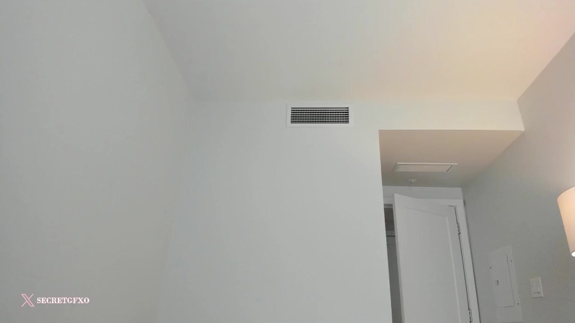 Gallery image thumbnail from Yoursecretgf's myfreecams stream on, 03/19/2025, 22:06 image 17 of 20