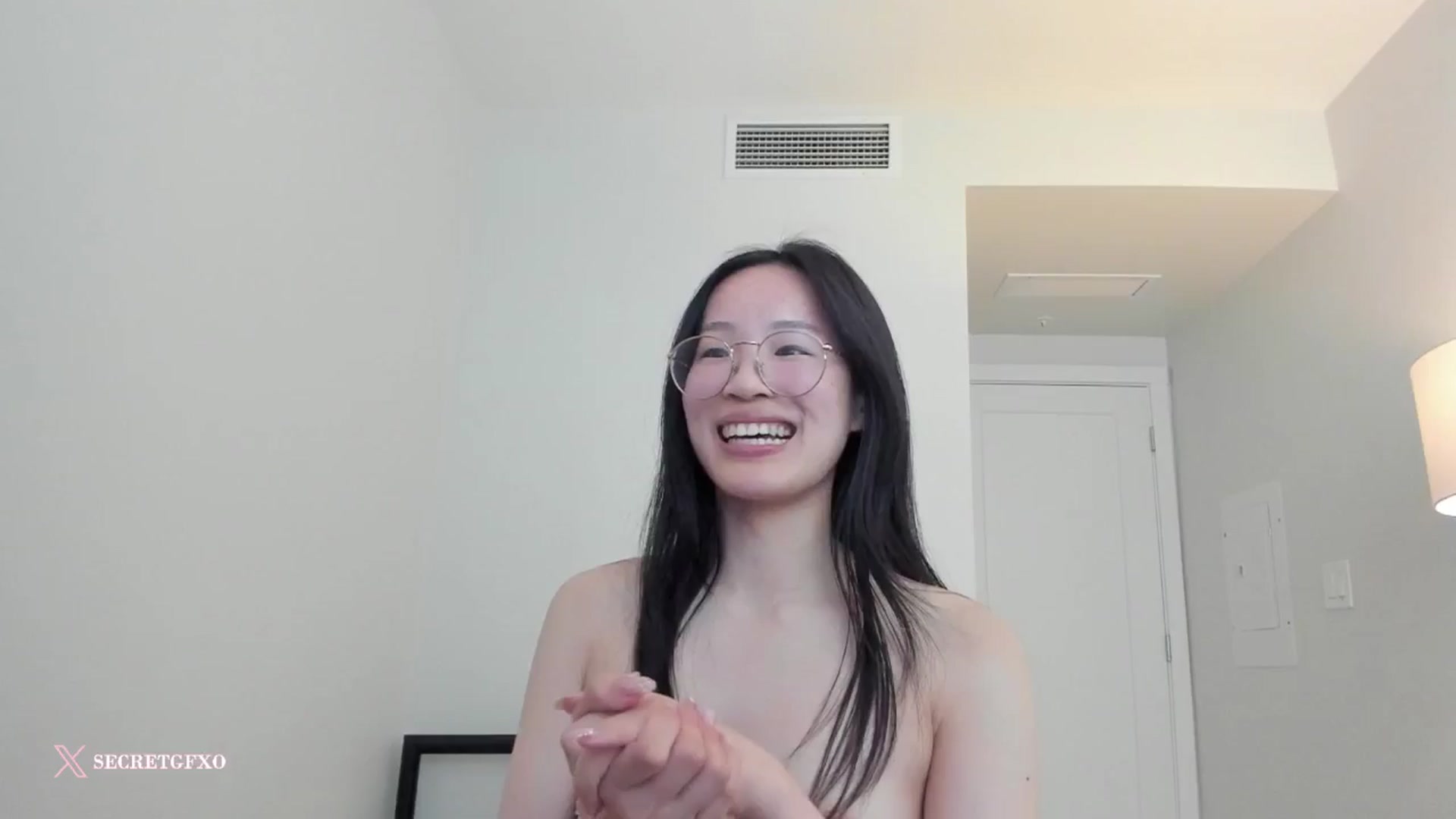 Gallery image thumbnail from Yoursecretgf's myfreecams stream on, 03/19/2025, 22:06 image 11 of 20