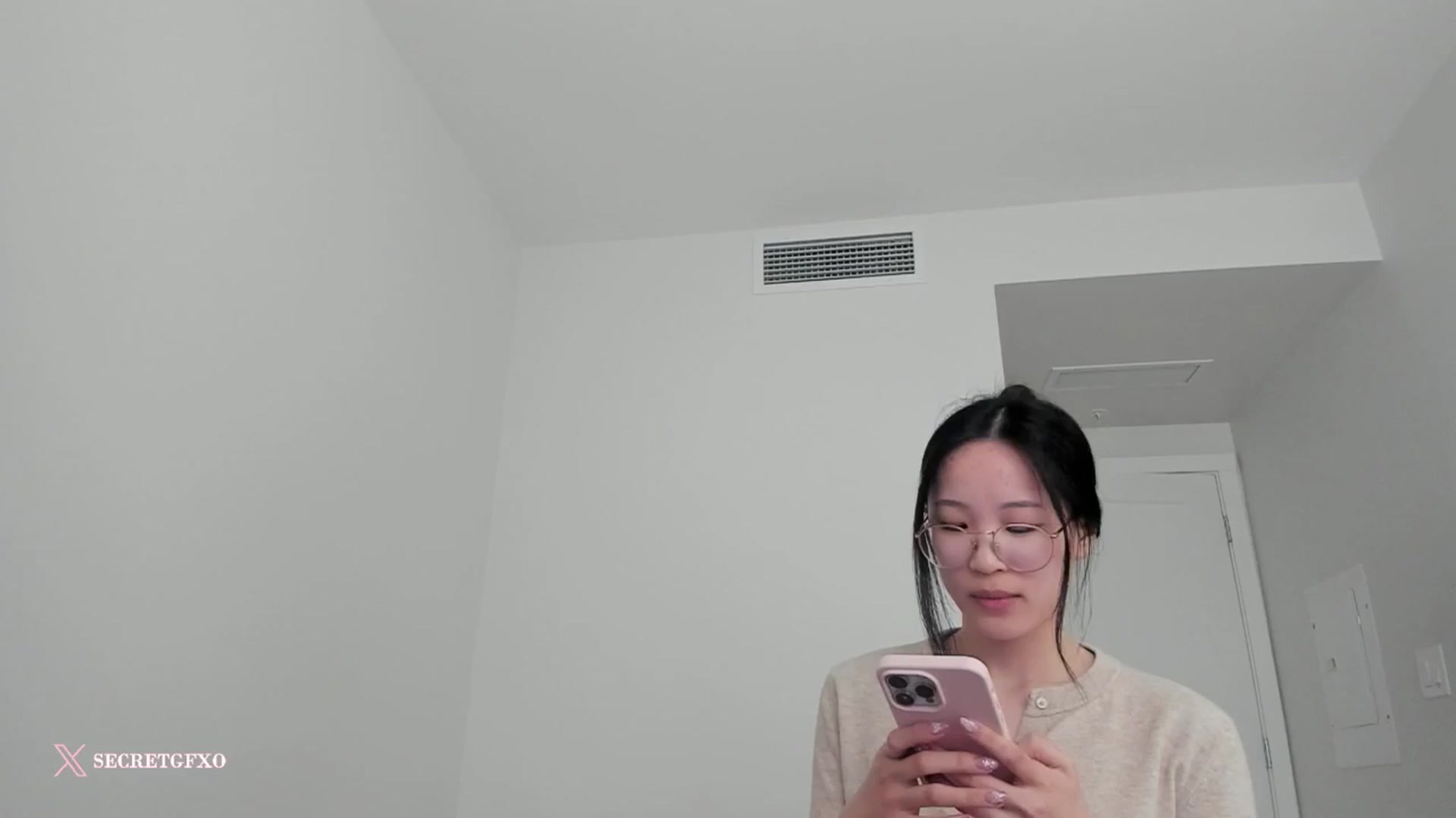 Gallery image thumbnail from Yoursecretgf's myfreecams stream on, 03/27/2025, 02:02 image 7 of 20