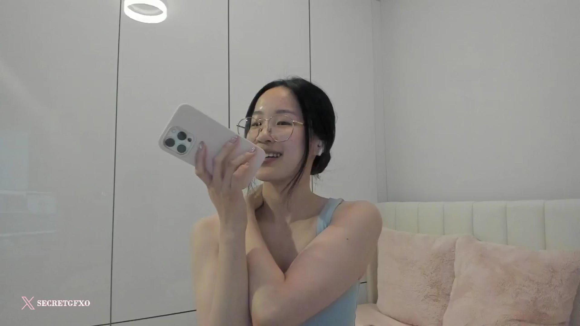 Gallery image thumbnail from Yoursecretgf's myfreecams stream on, 04/07/2025, 01:49 image 10 of 20