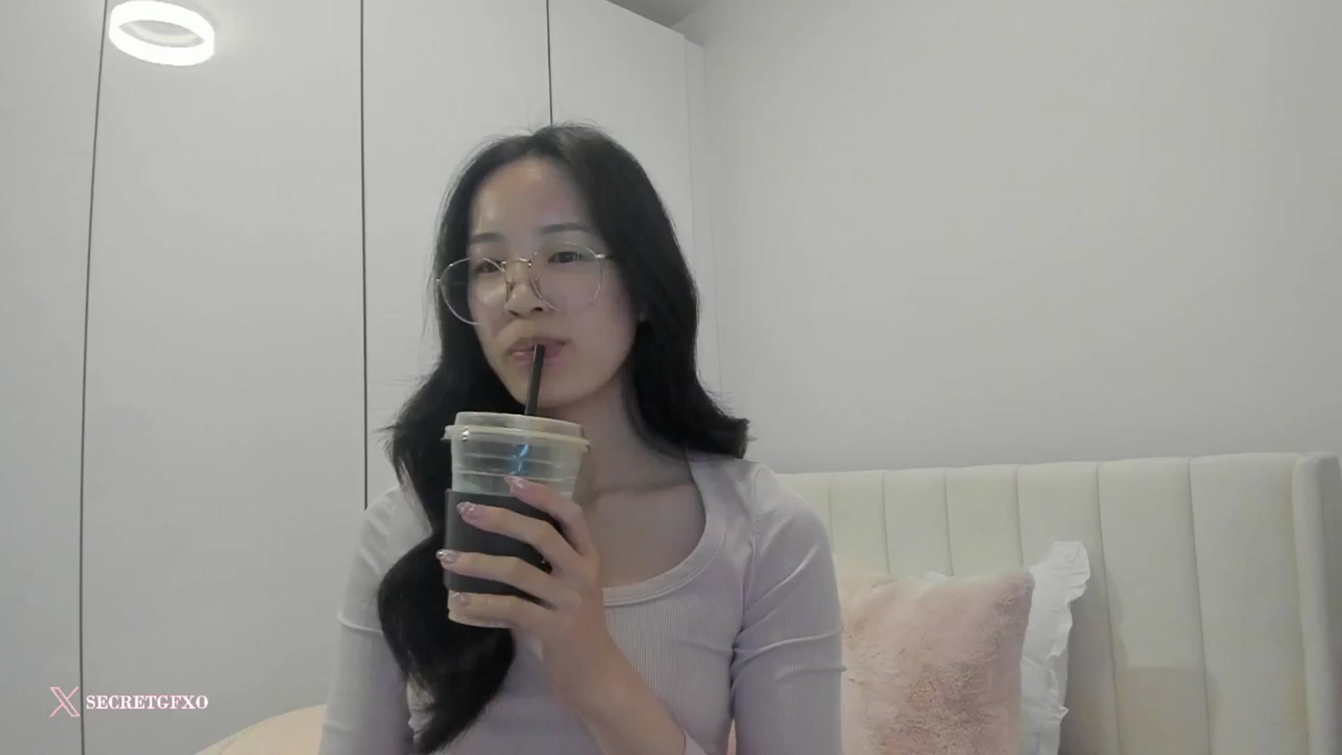 Gallery image thumbnail from Yoursecretgf's myfreecams stream on, 04/08/2025, 23:39 image 17 of 20