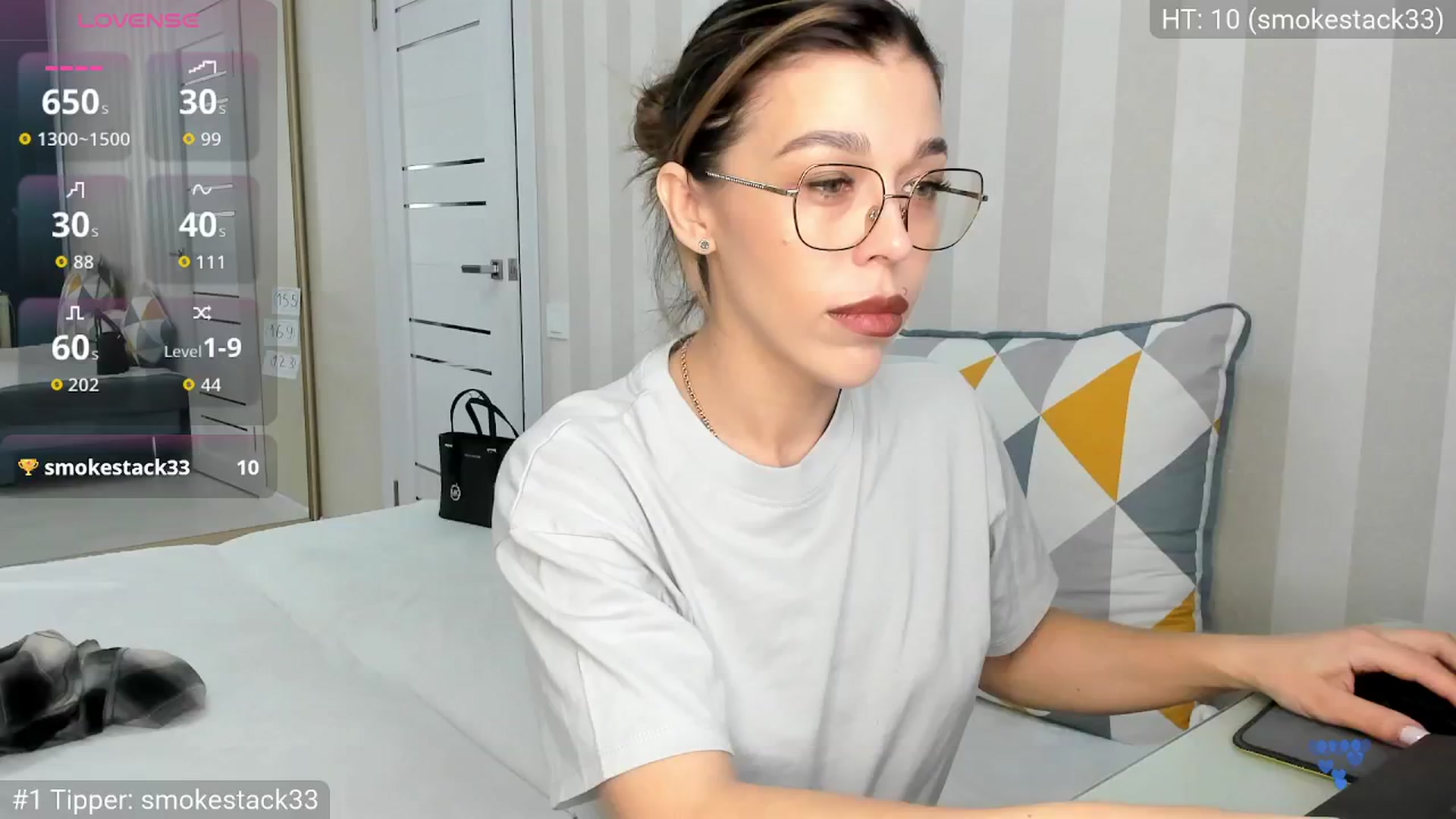 Gallery image thumbnail from Yoursoul_Mila's myfreecams stream on, 09/17/2025, 11:25 image 8 of 20