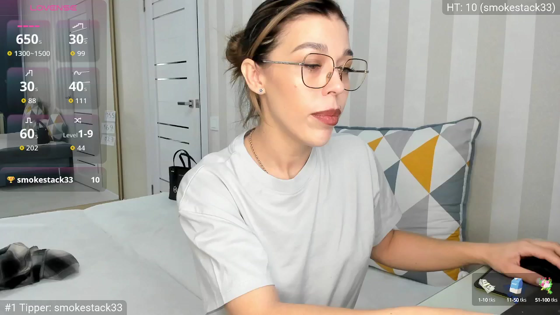 Gallery image thumbnail from Yoursoul_Mila's myfreecams stream on, 09/17/2025, 11:25 image 7 of 20