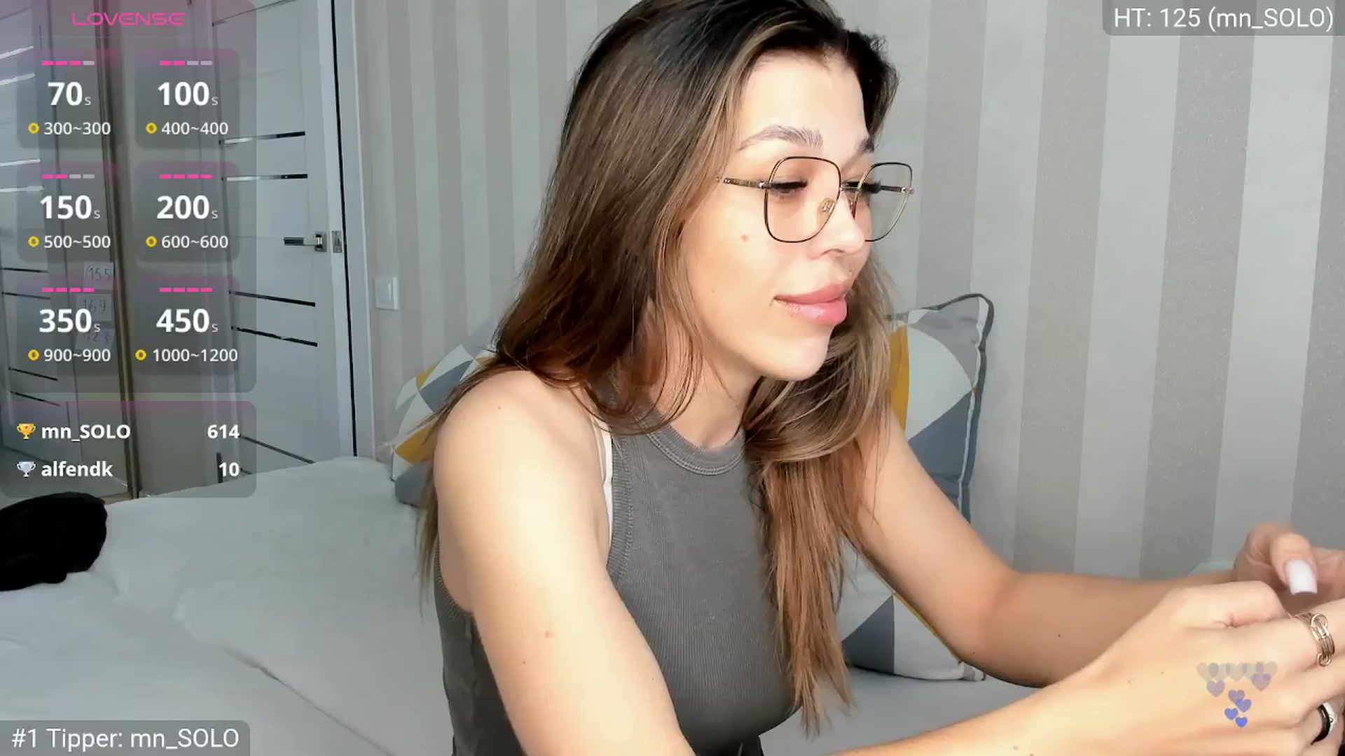 Gallery image thumbnail from Yoursoul_Mila's myfreecams stream on, 09/19/2025, 12:37 image 14 of 20