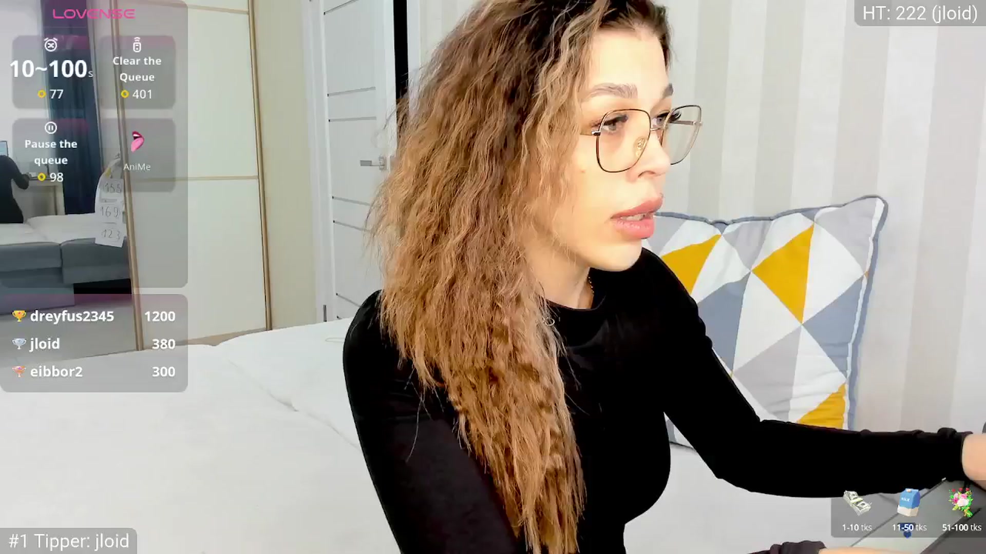 Gallery image thumbnail from Yoursoul_Mila's myfreecams stream on, 09/26/2025, 13:14 image 11 of 20