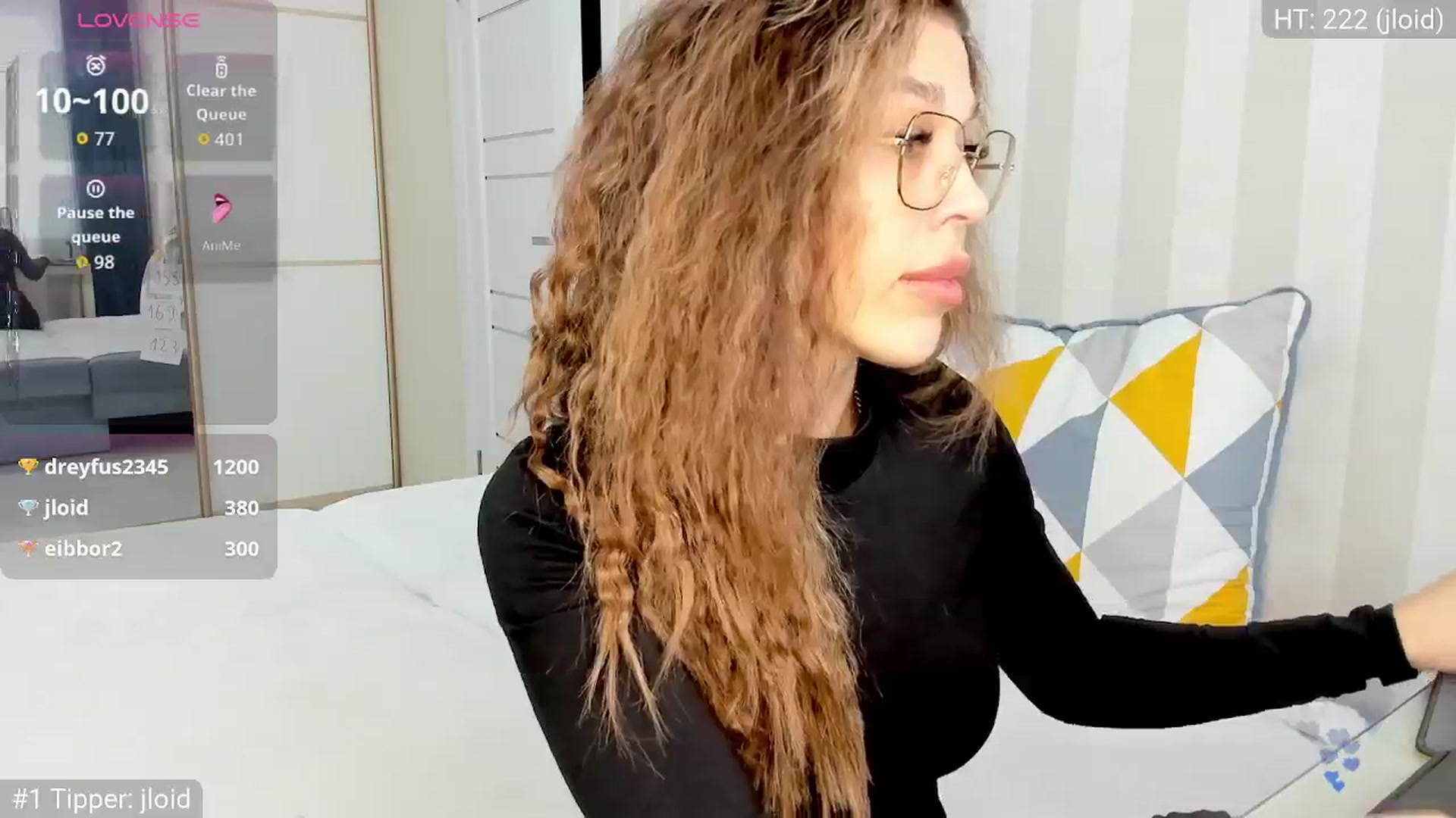 Gallery image thumbnail from Yoursoul_Mila's myfreecams stream on, 09/26/2025, 13:14 image 17 of 20