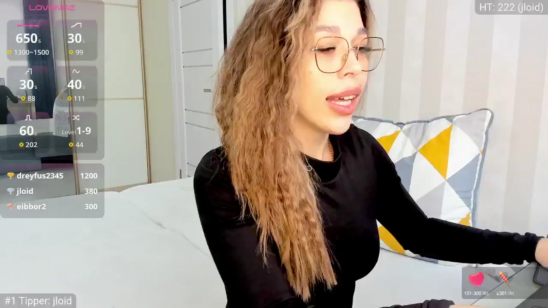 Gallery image thumbnail from Yoursoul_Mila's myfreecams stream on, 09/26/2025, 13:14 image 10 of 20