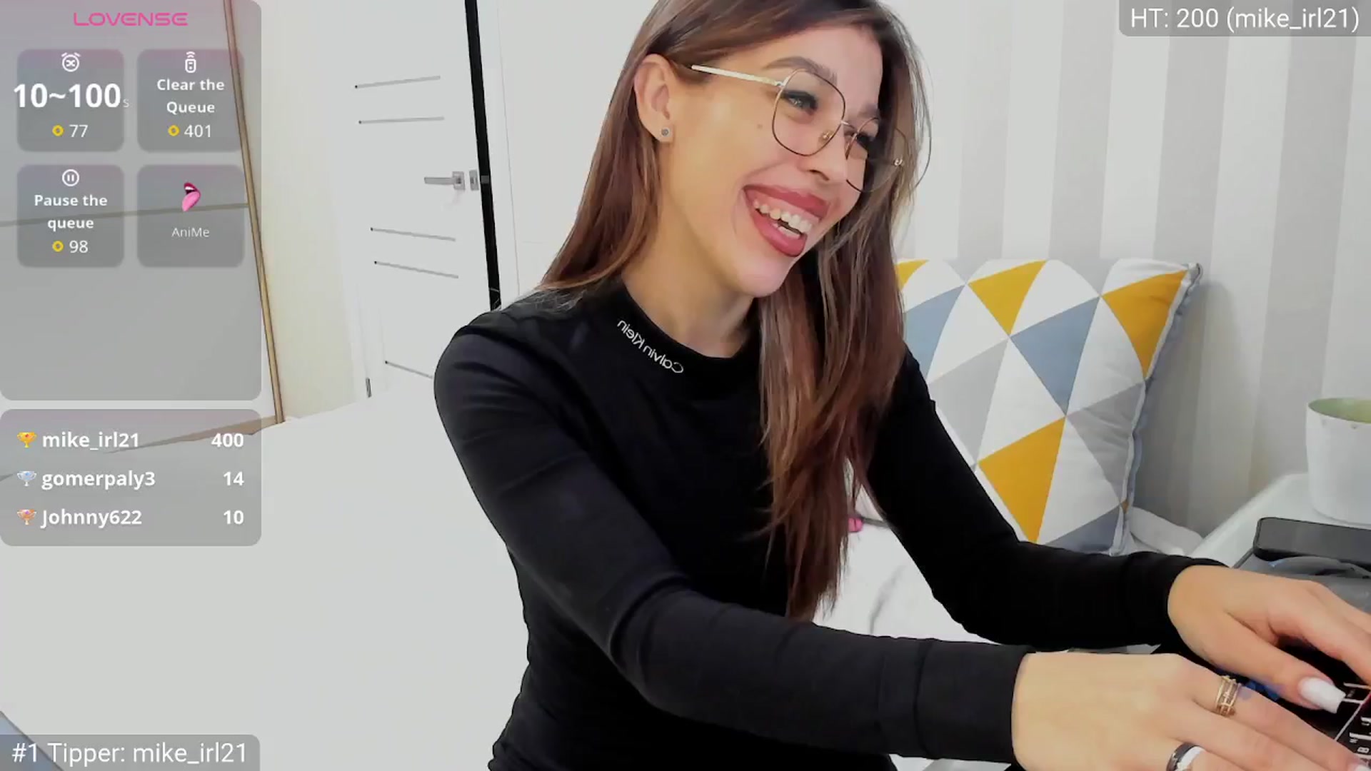 Gallery image thumbnail from Yoursoul_Mila's myfreecams stream on, 10/03/2025, 14:56 image 19 of 20