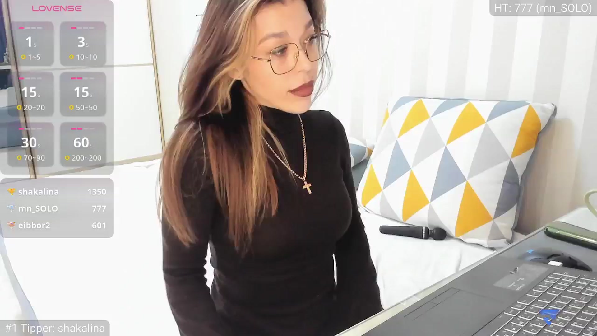 Gallery image thumbnail from Yoursoul_Mila's myfreecams stream on, 10/08/2025, 14:44 image 14 of 20
